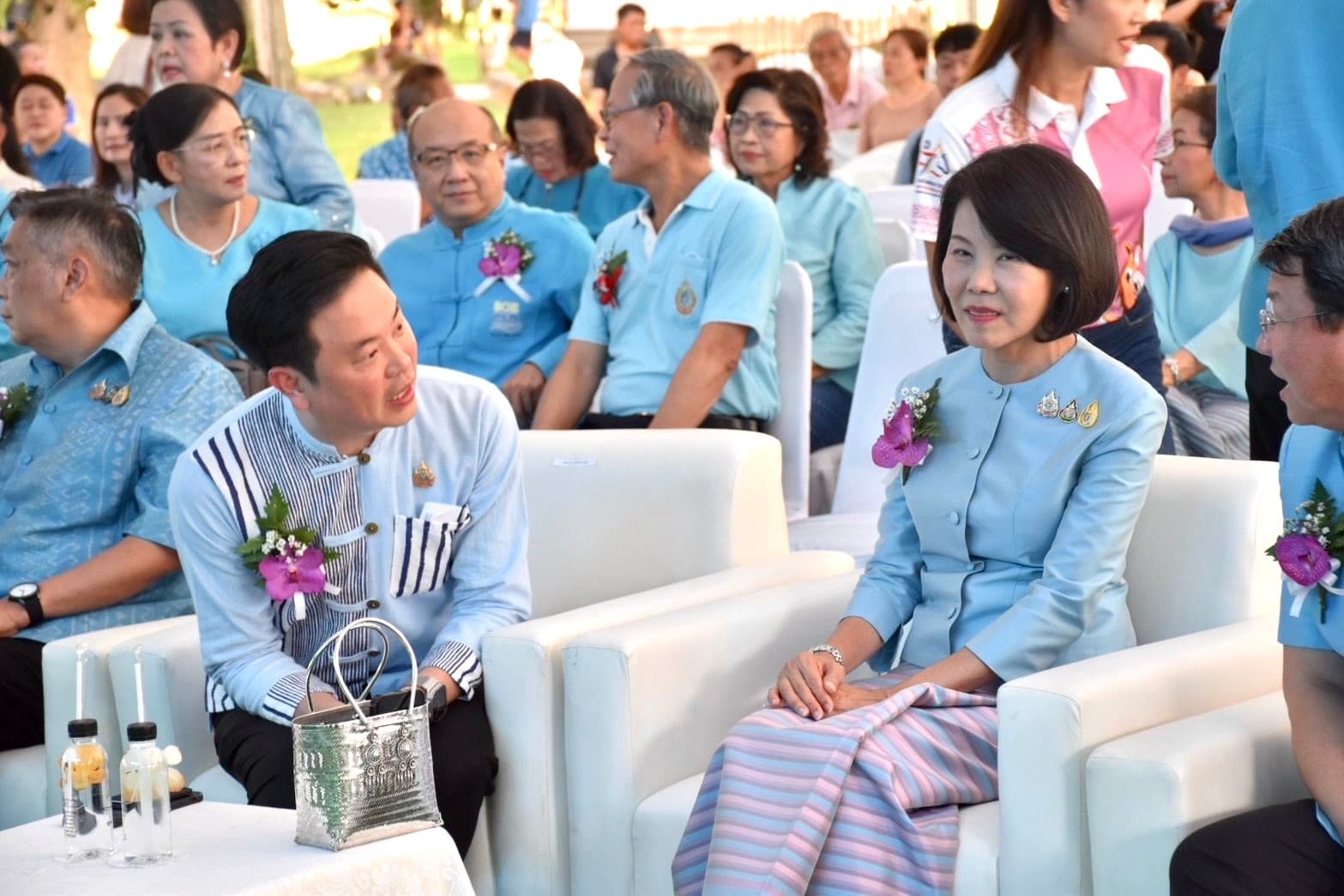 รูปภาพแกลเลอรี