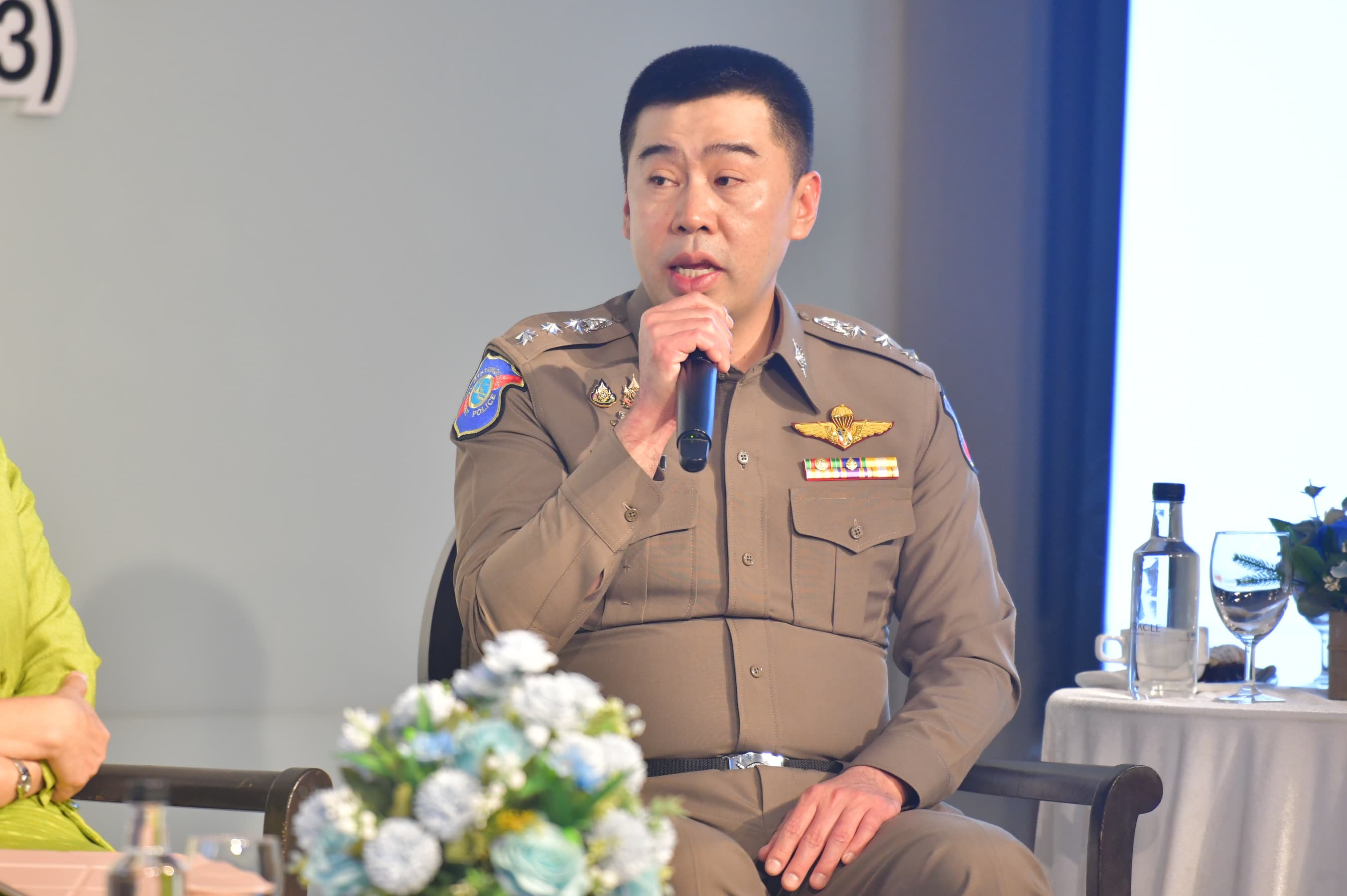 รูปภาพแกลเลอรี