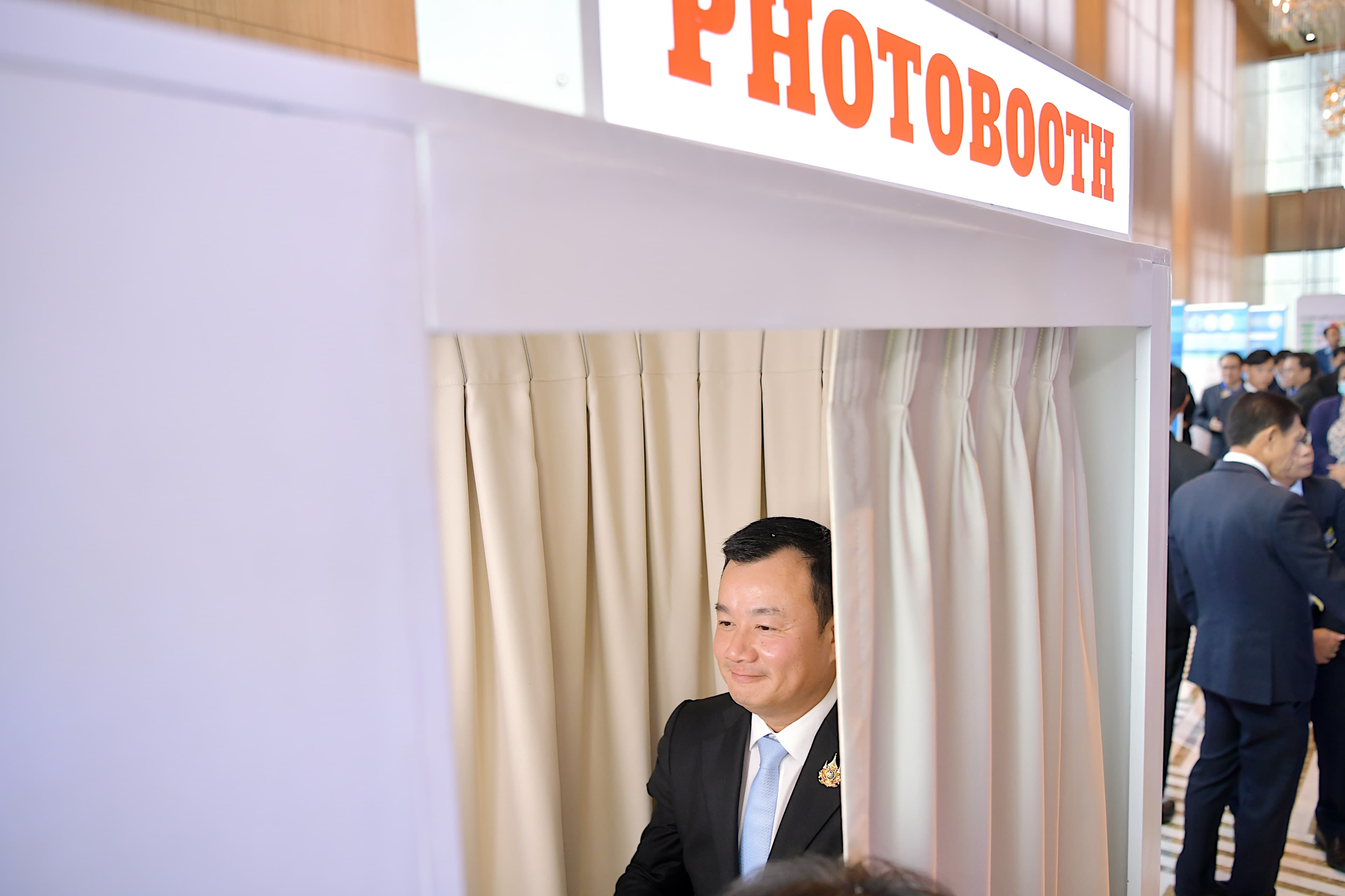 รูปภาพแกลเลอรี