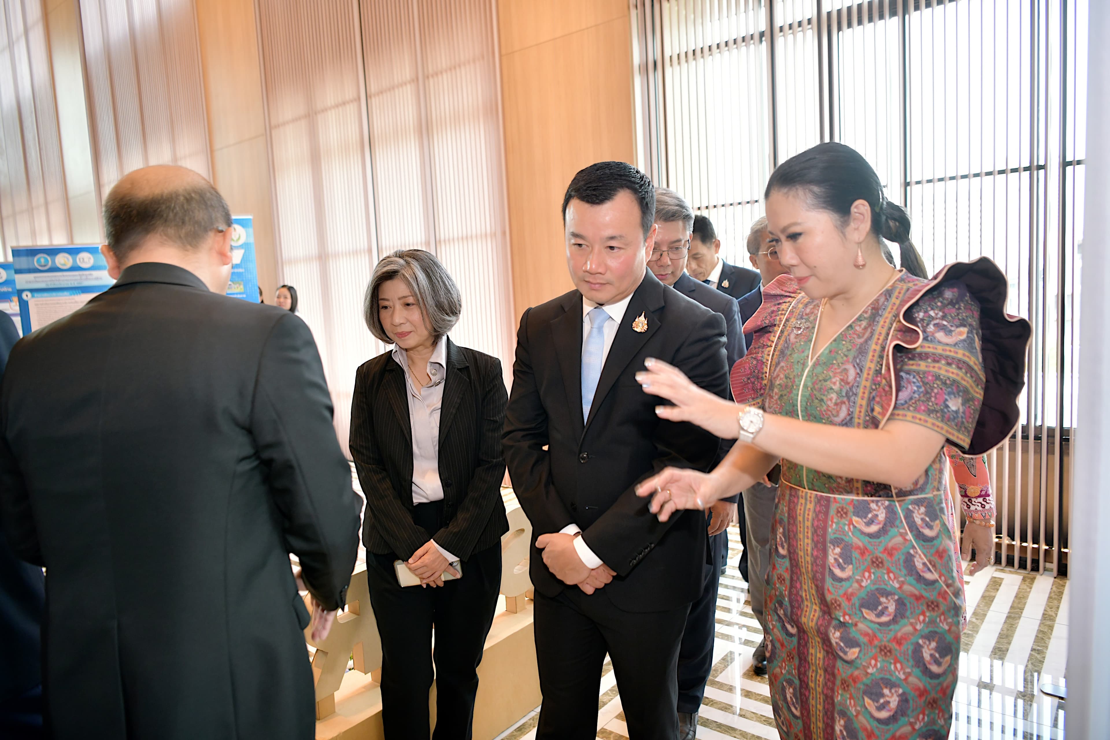 รูปภาพแกลเลอรี