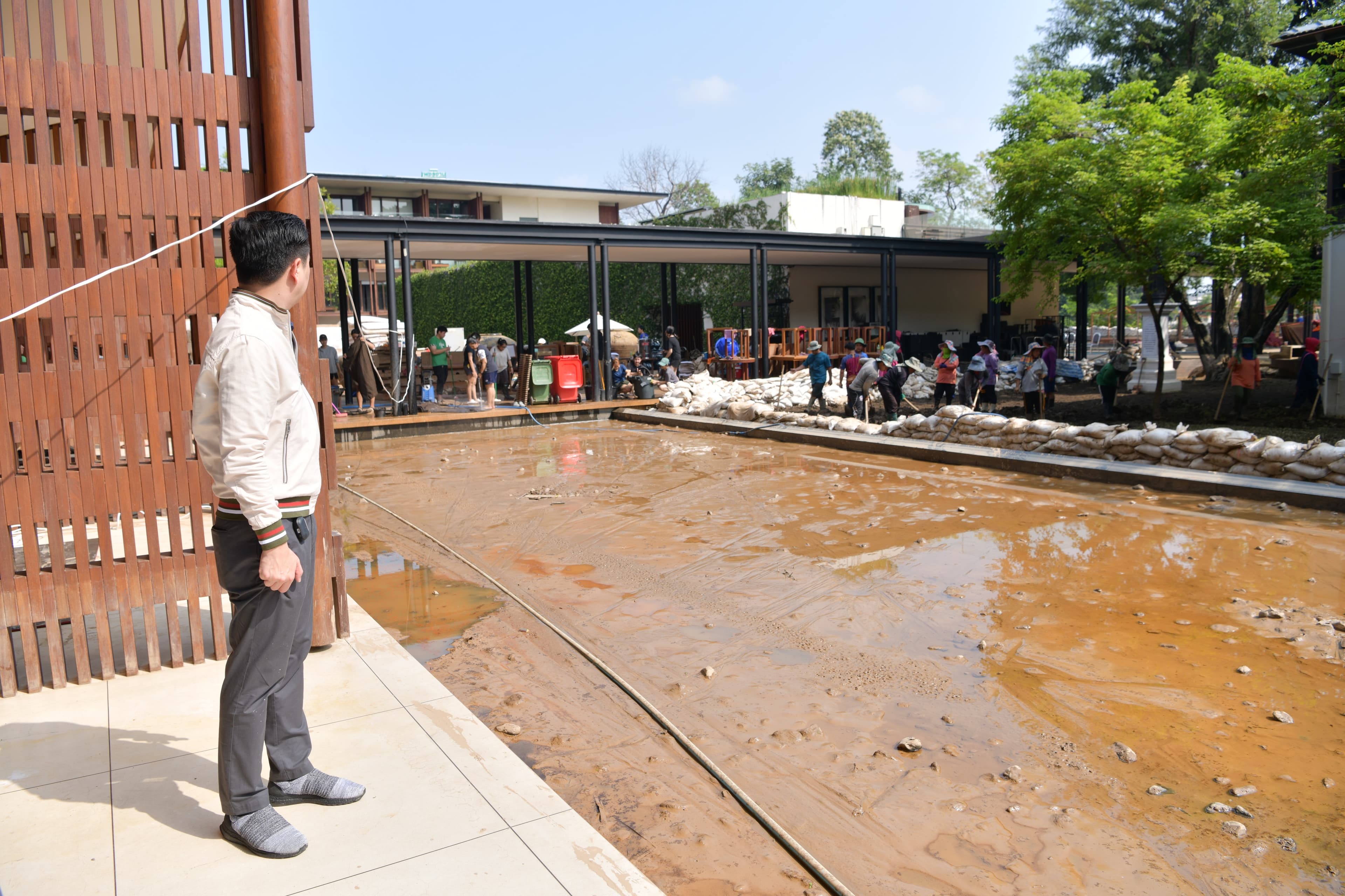 รูปภาพแกลเลอรี