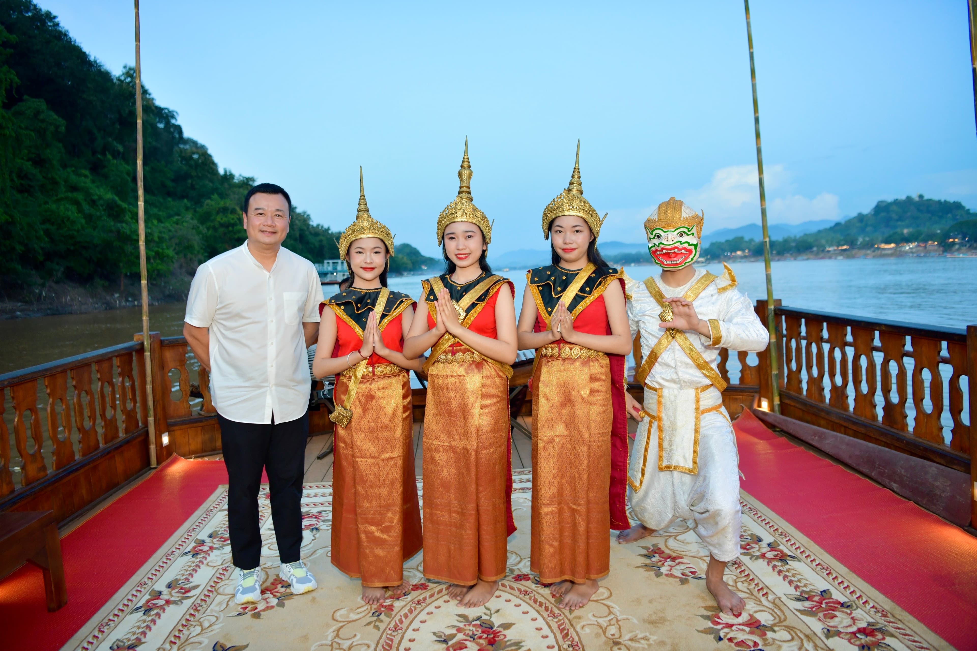 รูปภาพแกลเลอรี