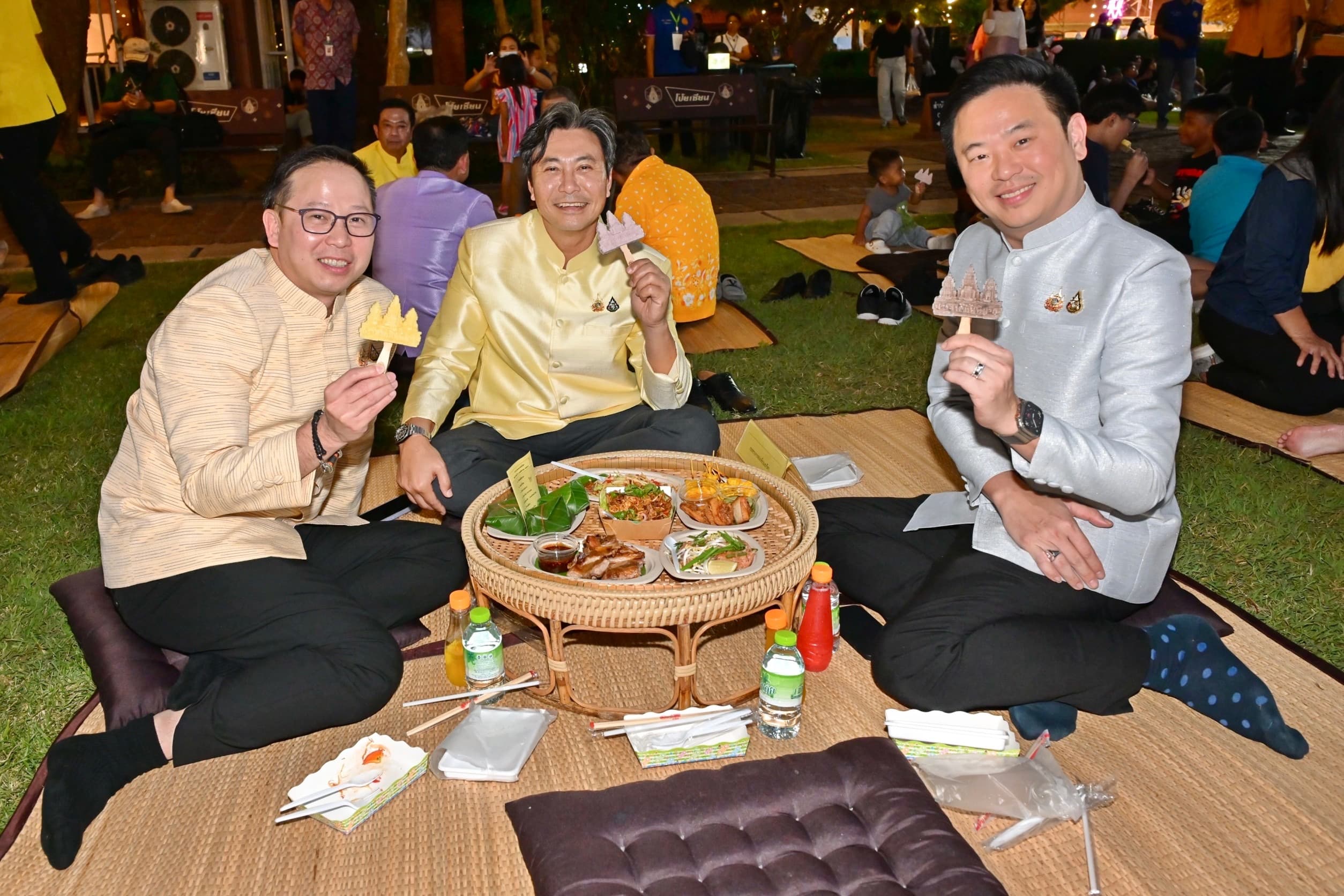 รูปภาพแกลเลอรี