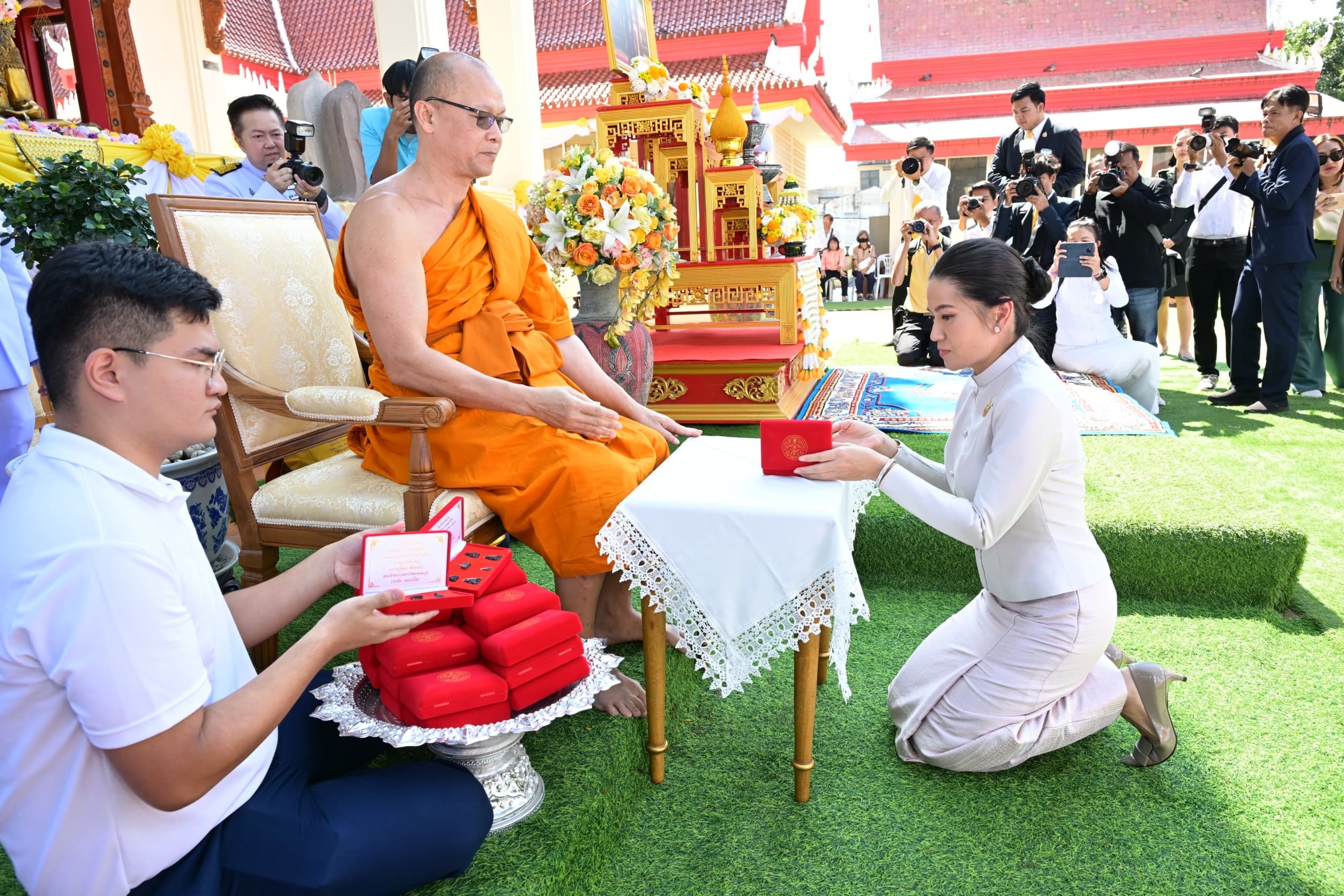 รูปภาพแกลเลอรี