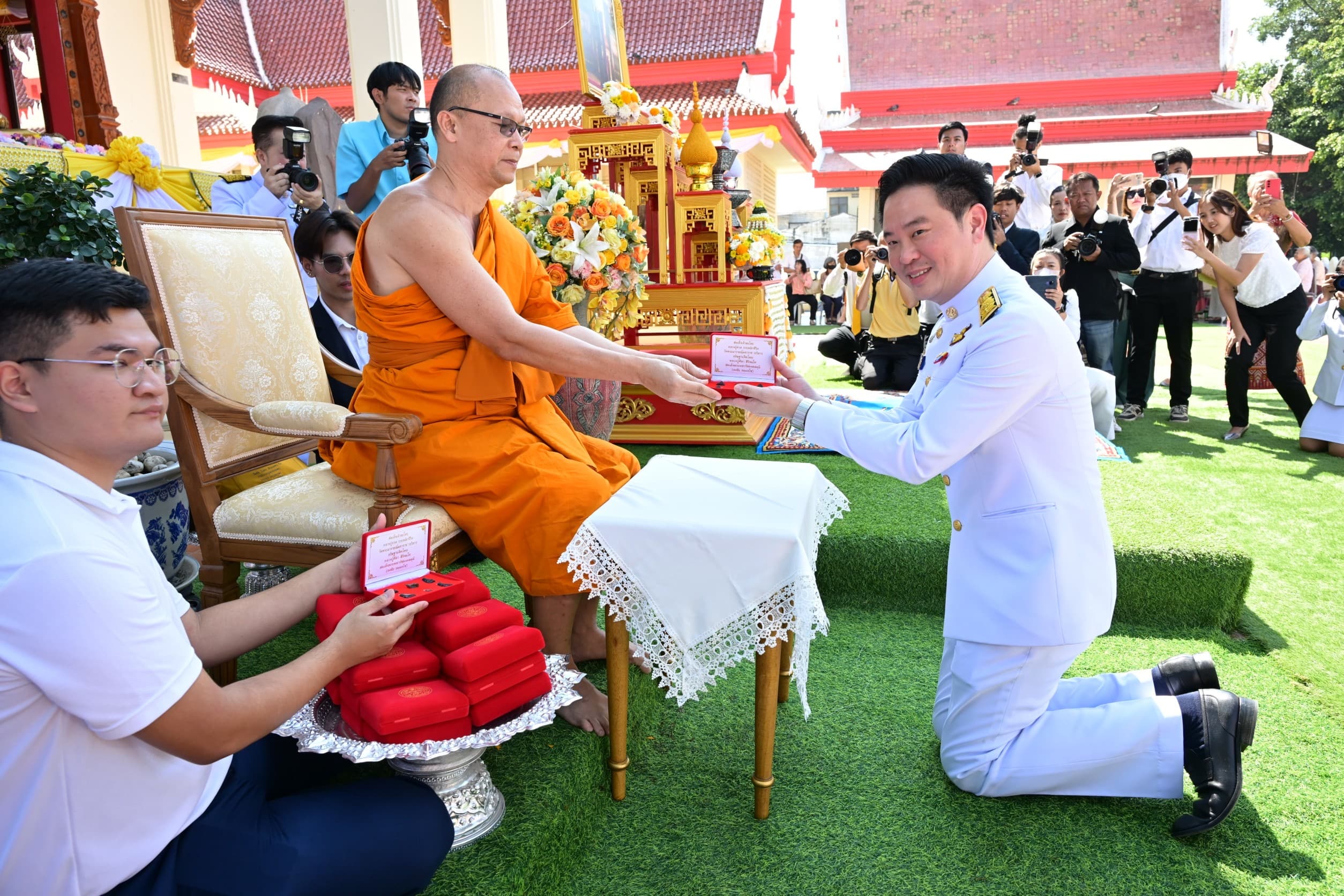 รูปภาพแกลเลอรี