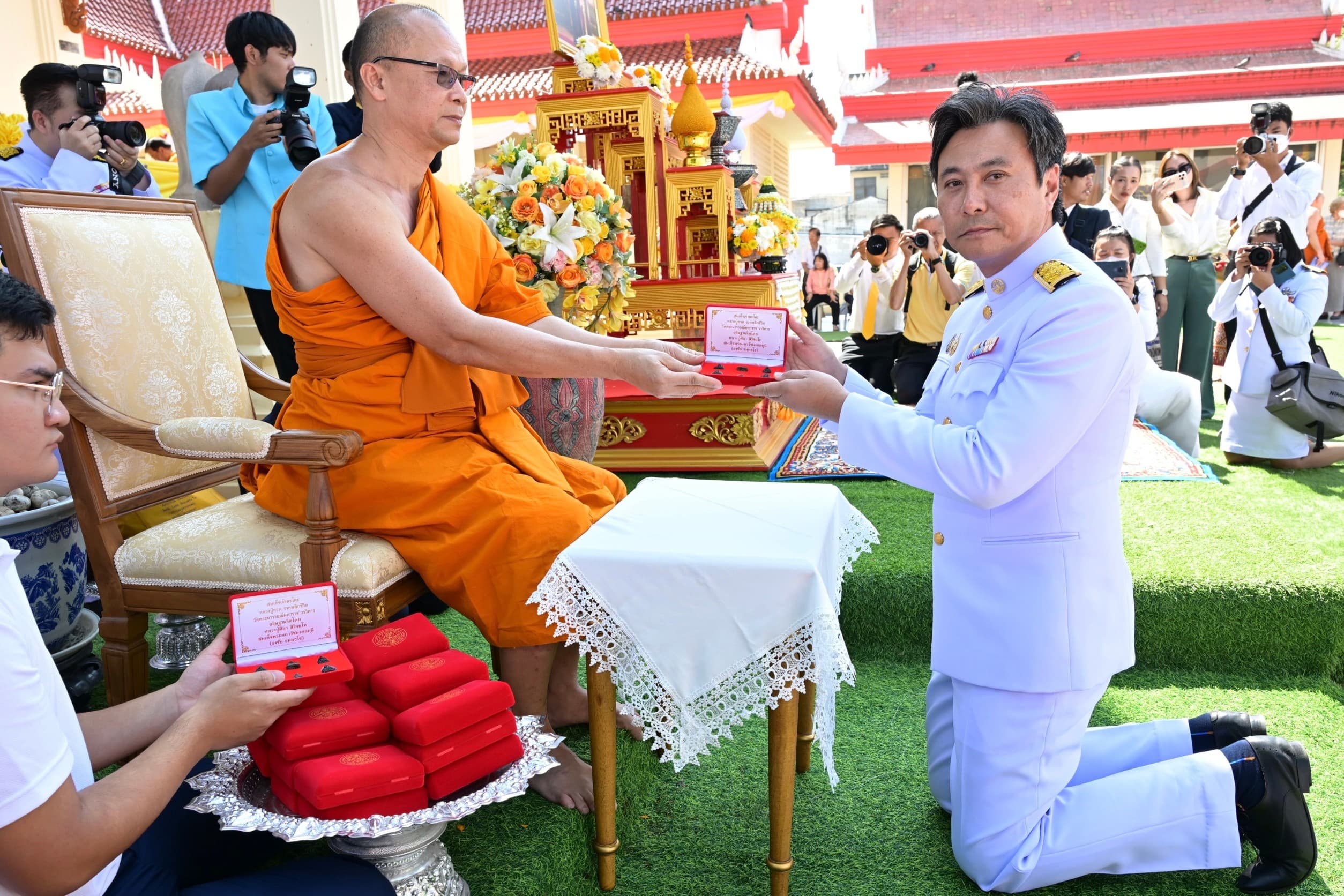 รูปภาพแกลเลอรี