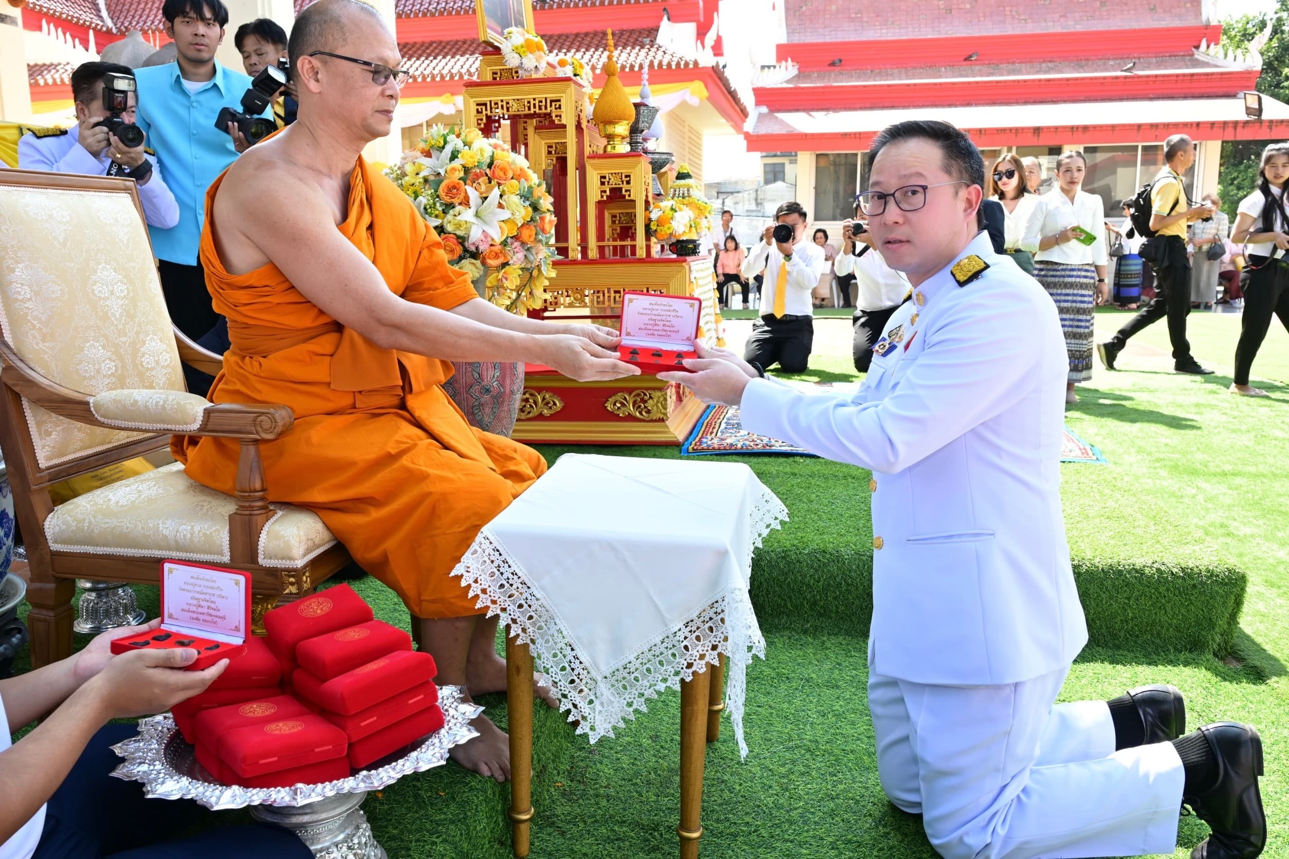 รูปภาพแกลเลอรี