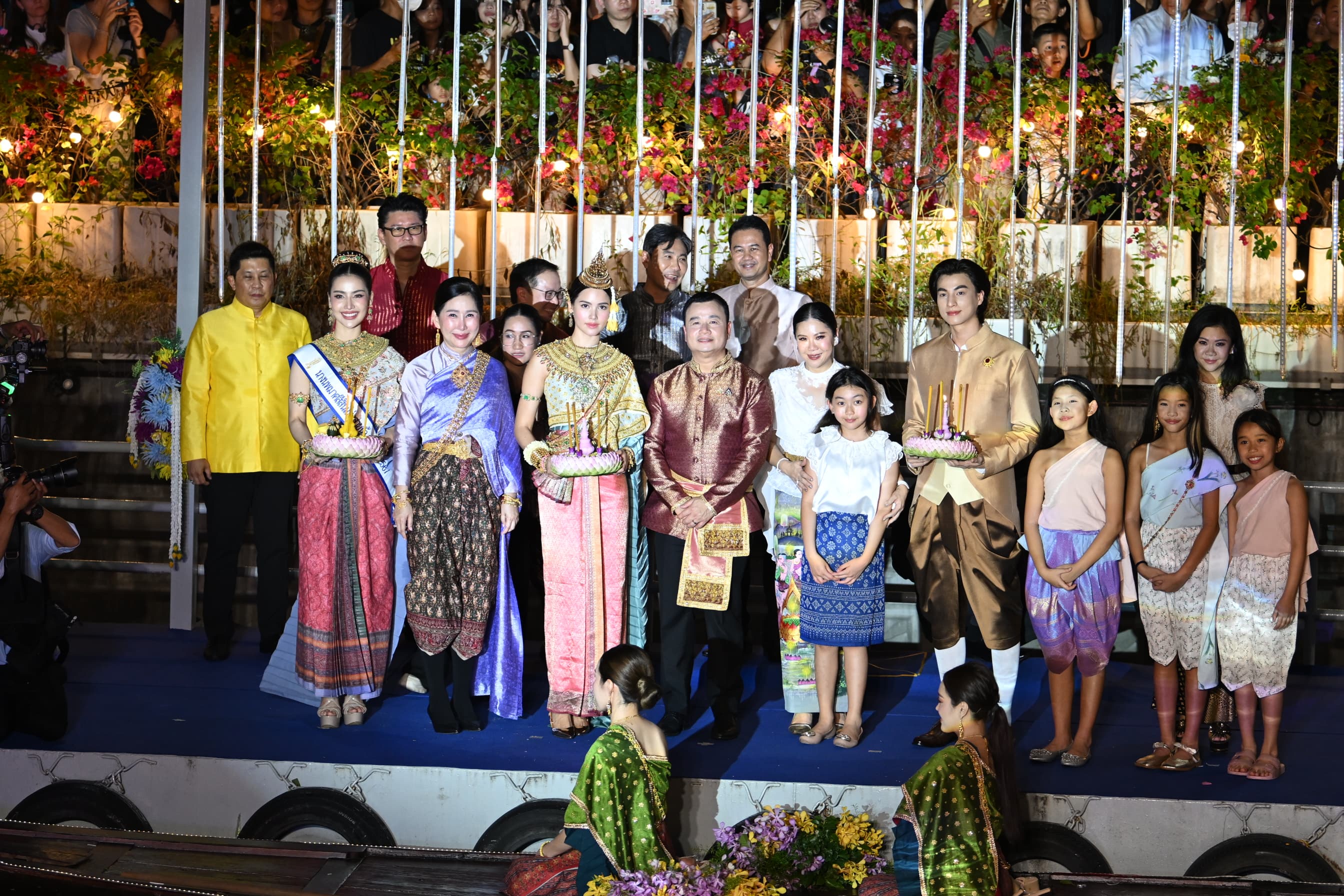 รูปภาพแกลเลอรี