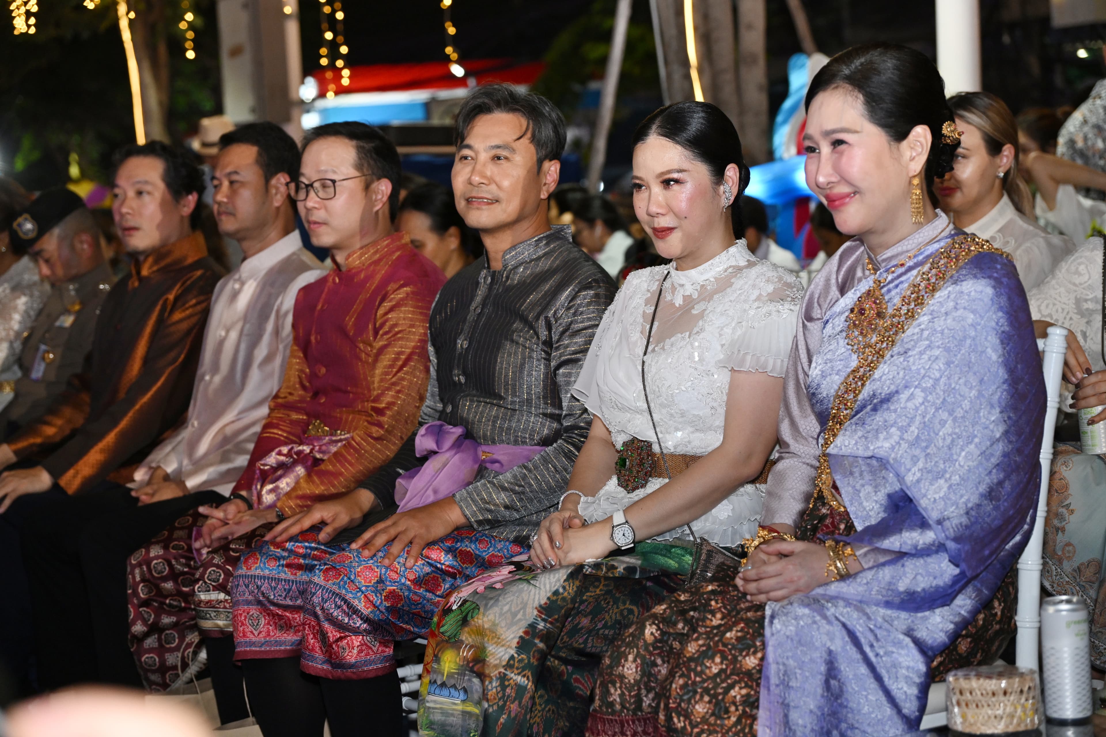 รูปภาพแกลเลอรี