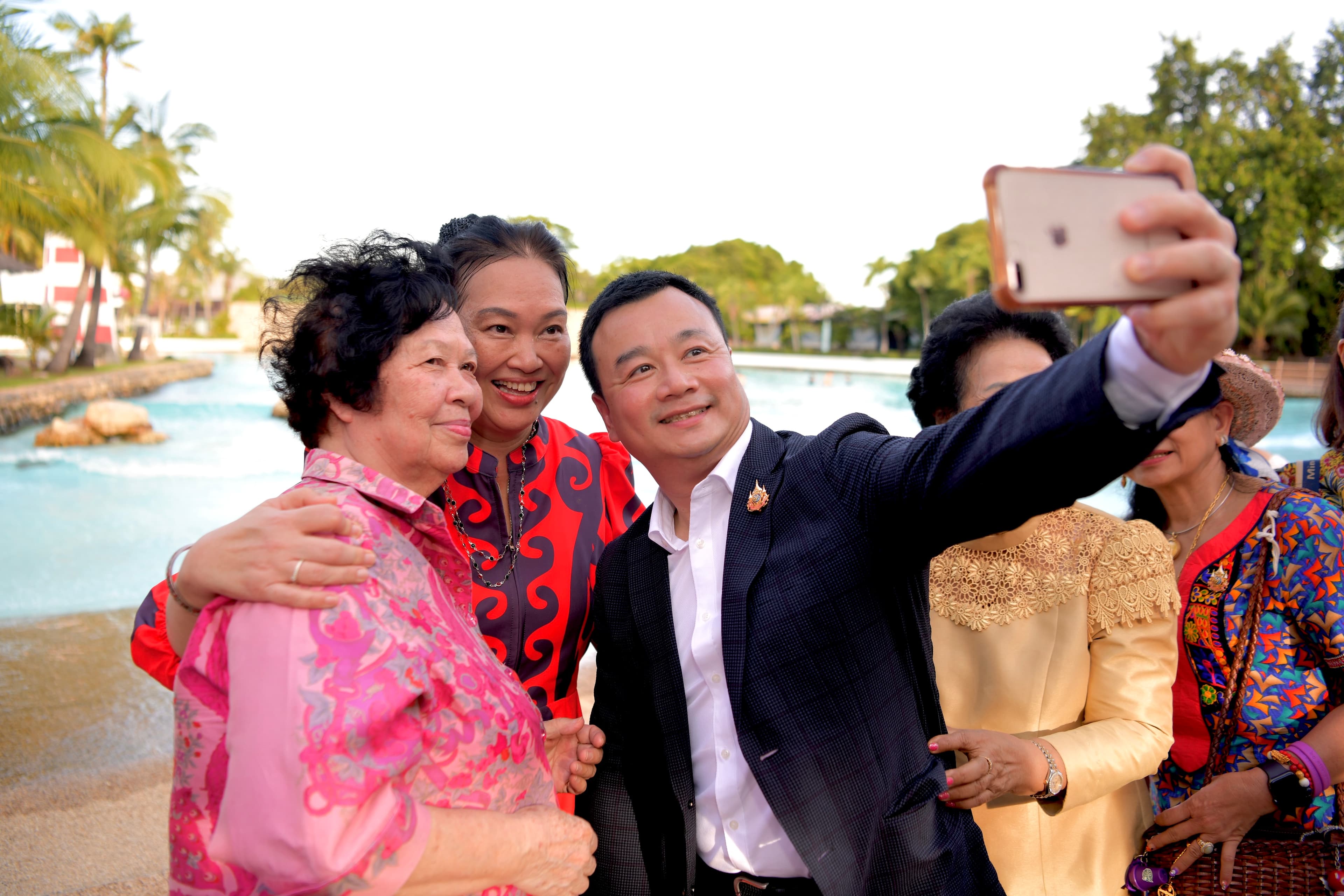 รูปภาพแกลเลอรี