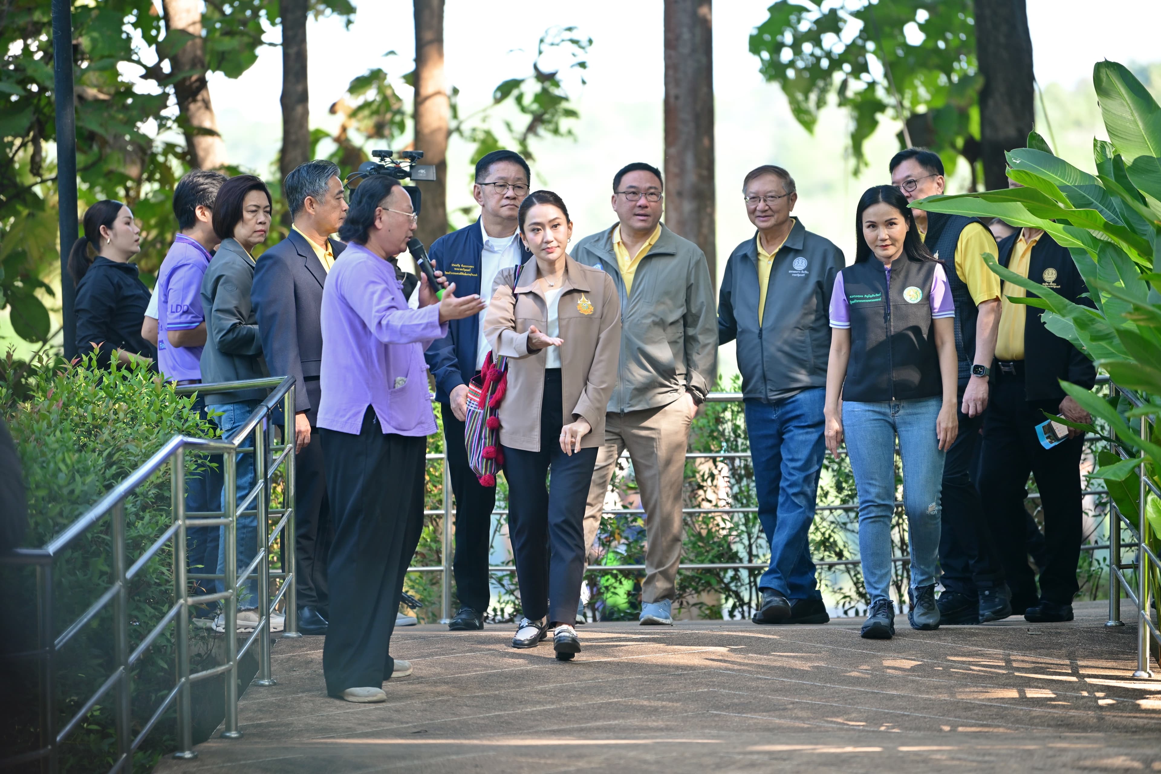 รูปภาพแกลเลอรี