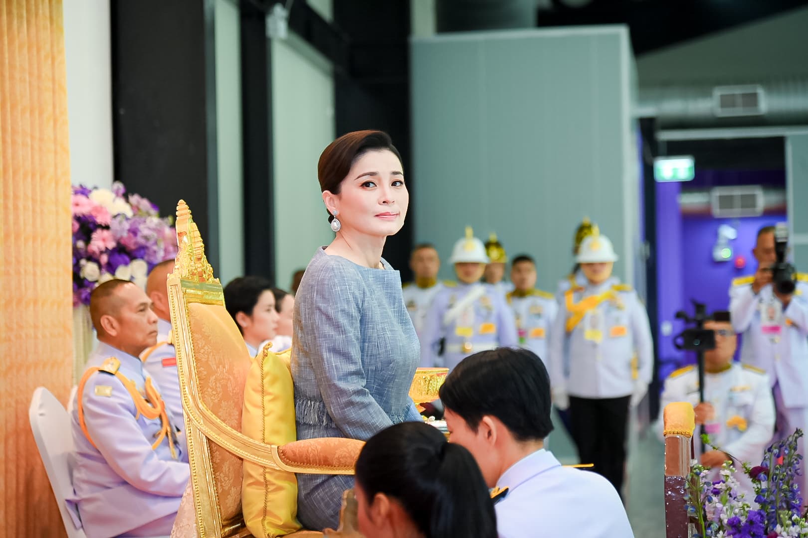 รูปภาพแกลเลอรี