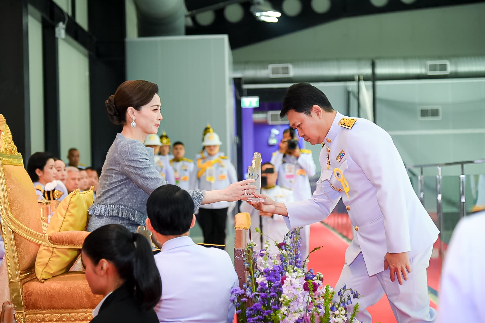 รูปภาพแกลเลอรี