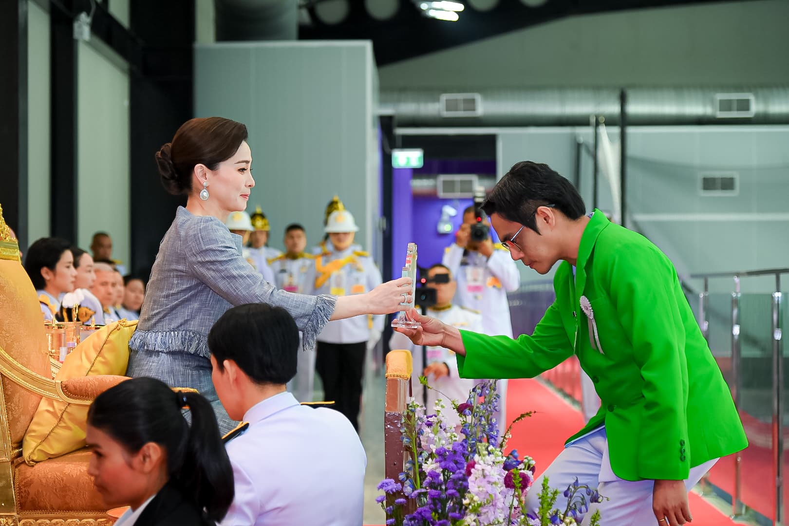รูปภาพแกลเลอรี