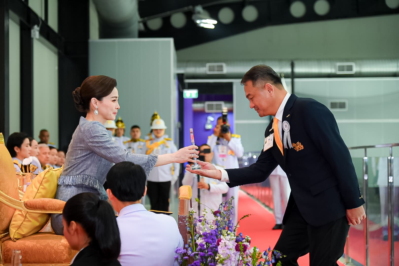 รูปภาพแกลเลอรี