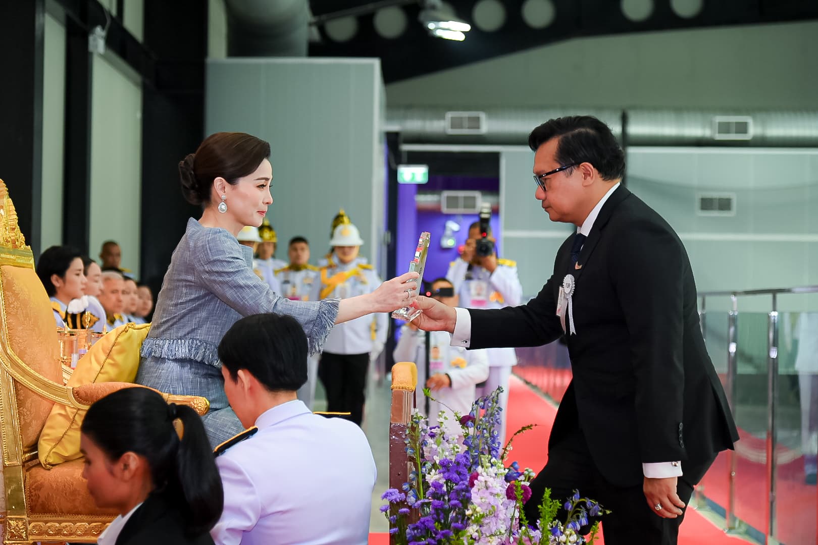 รูปภาพแกลเลอรี