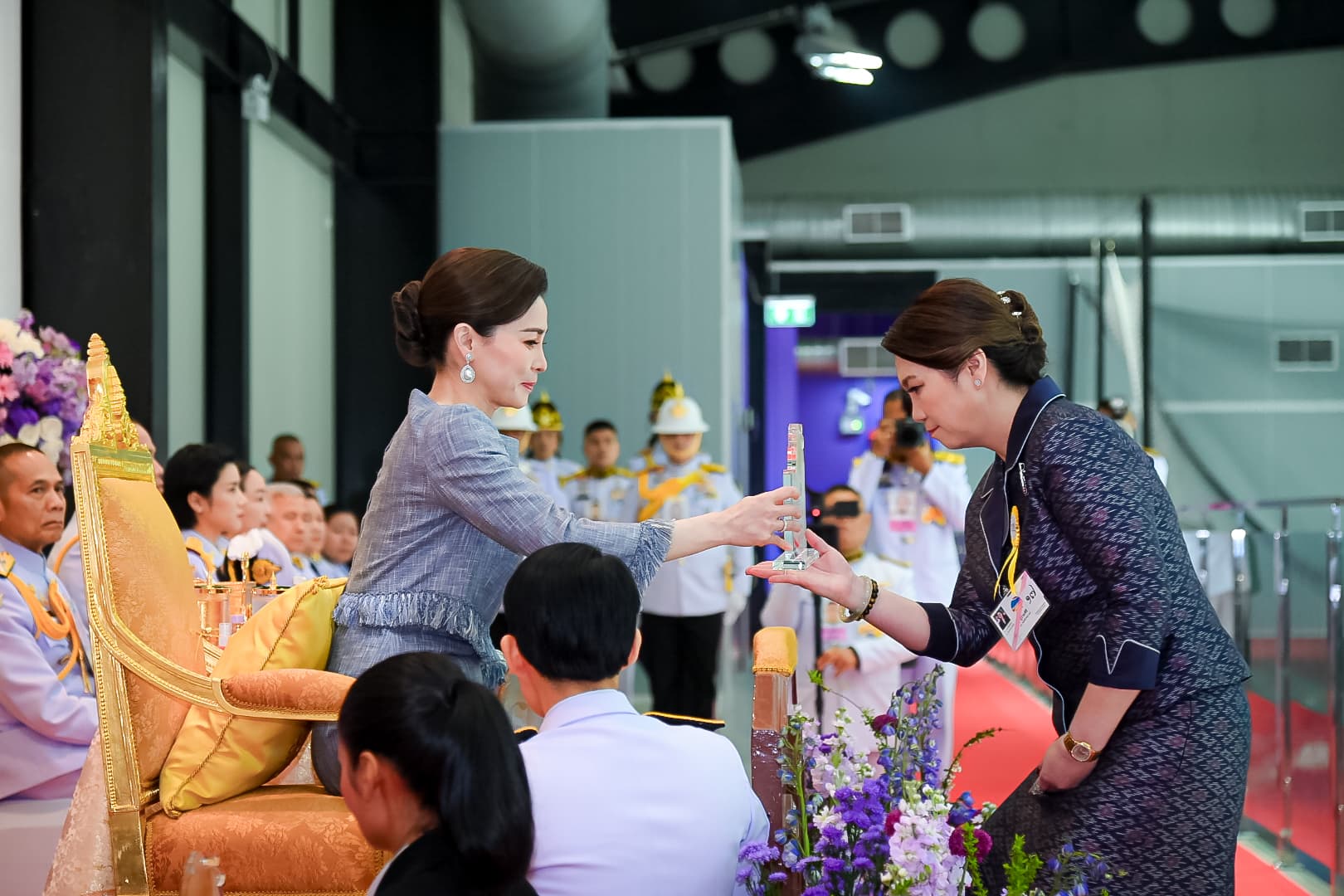 รูปภาพแกลเลอรี