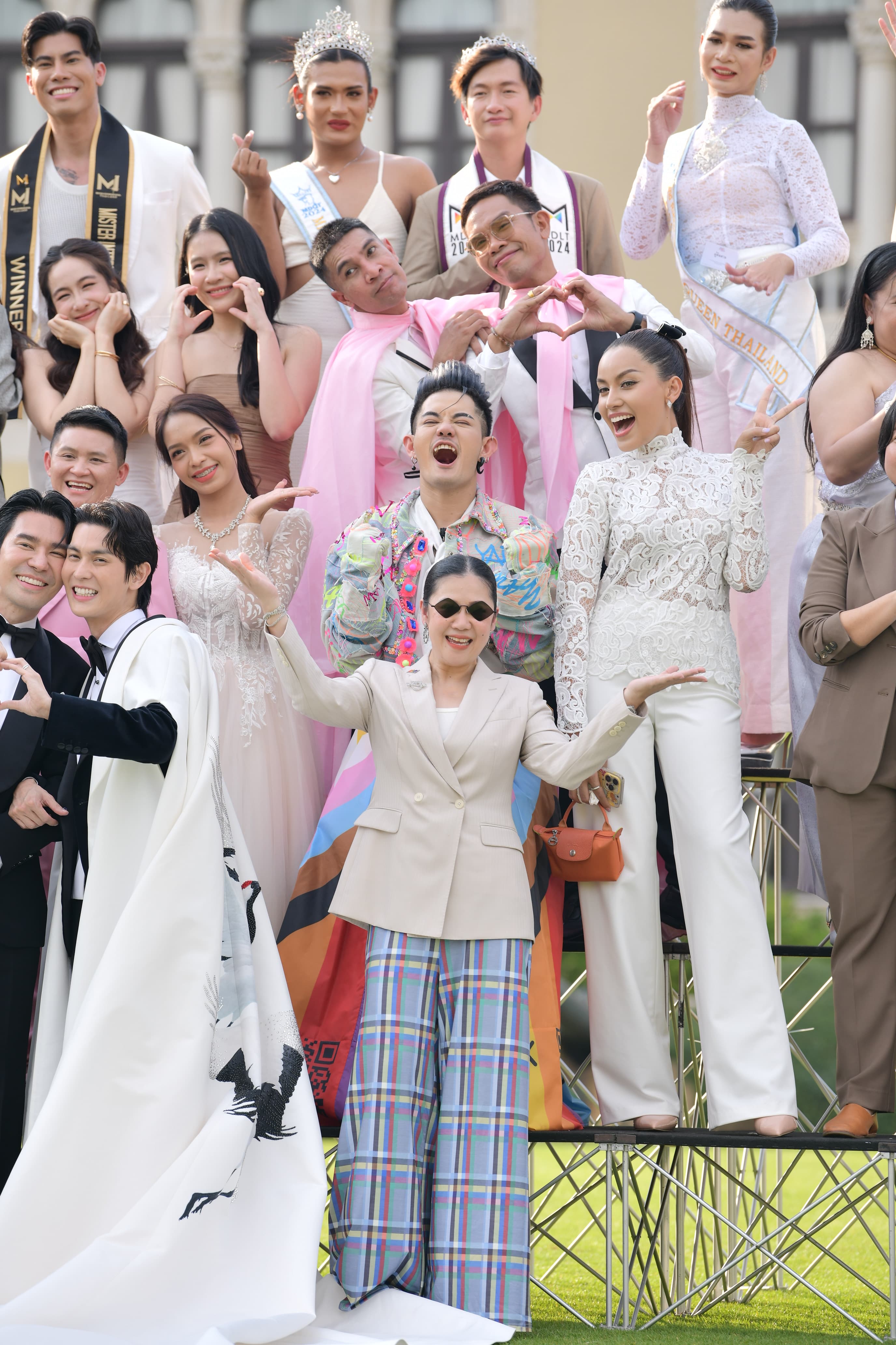 รูปภาพแกลเลอรี