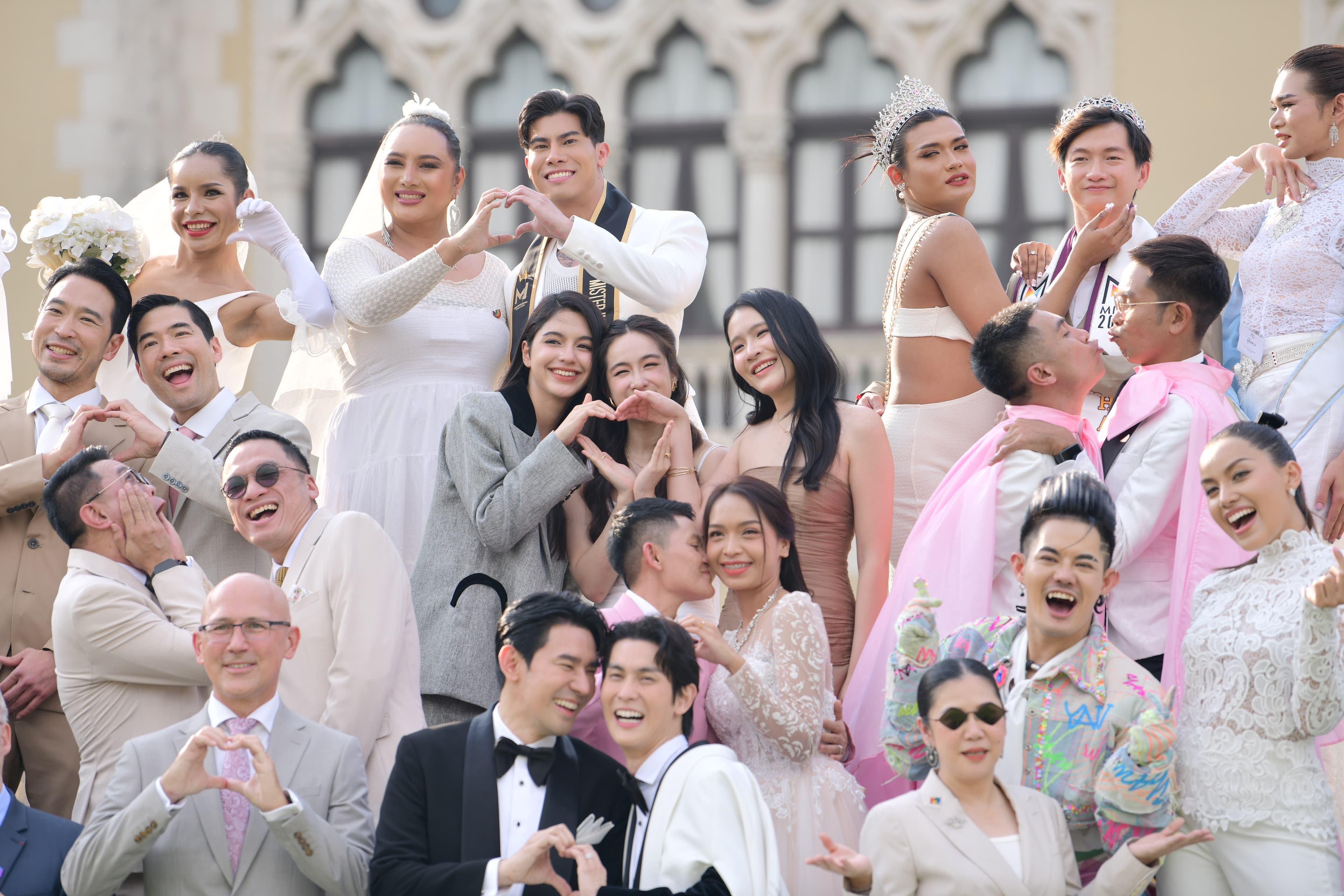 รูปภาพแกลเลอรี