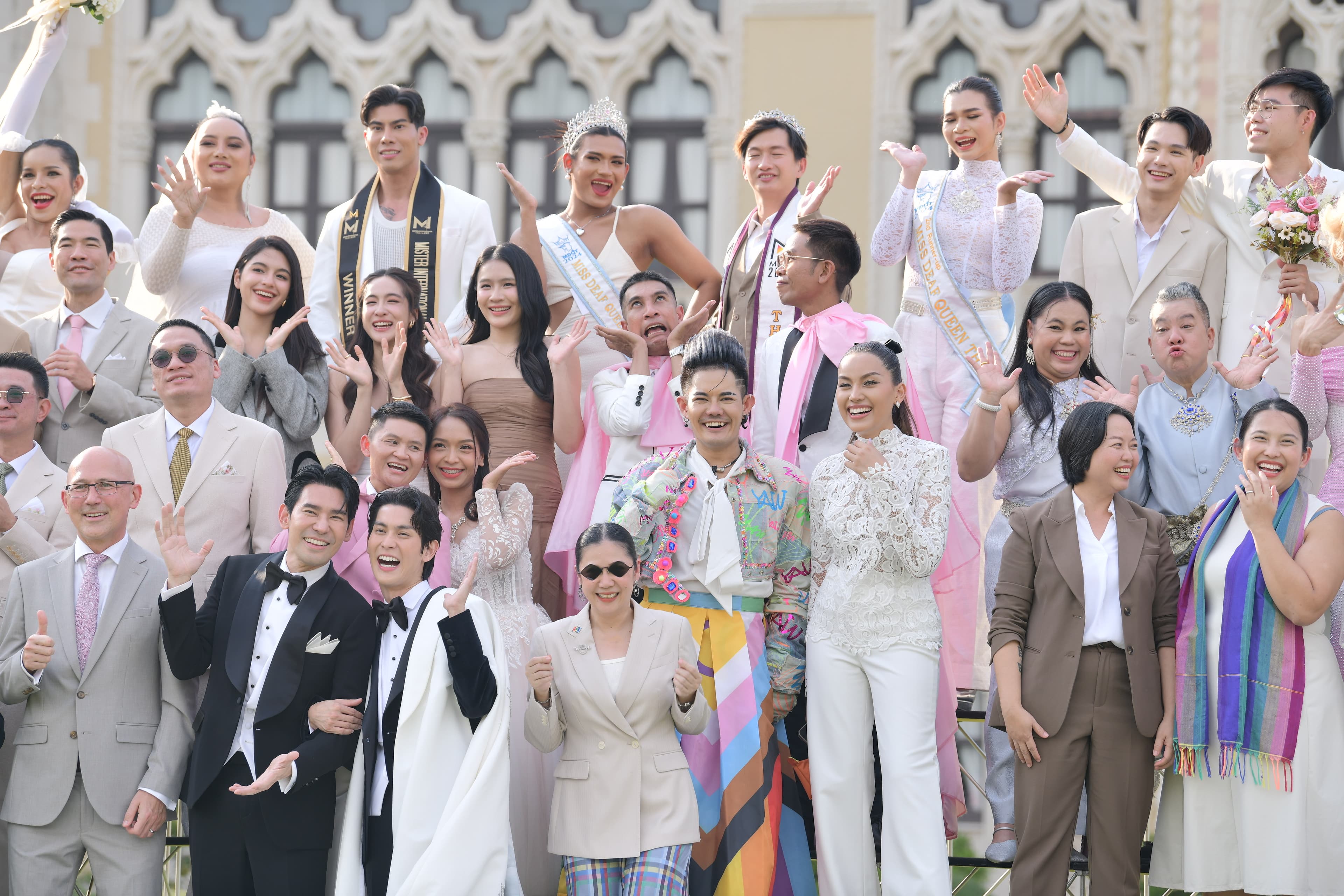 รูปภาพแกลเลอรี