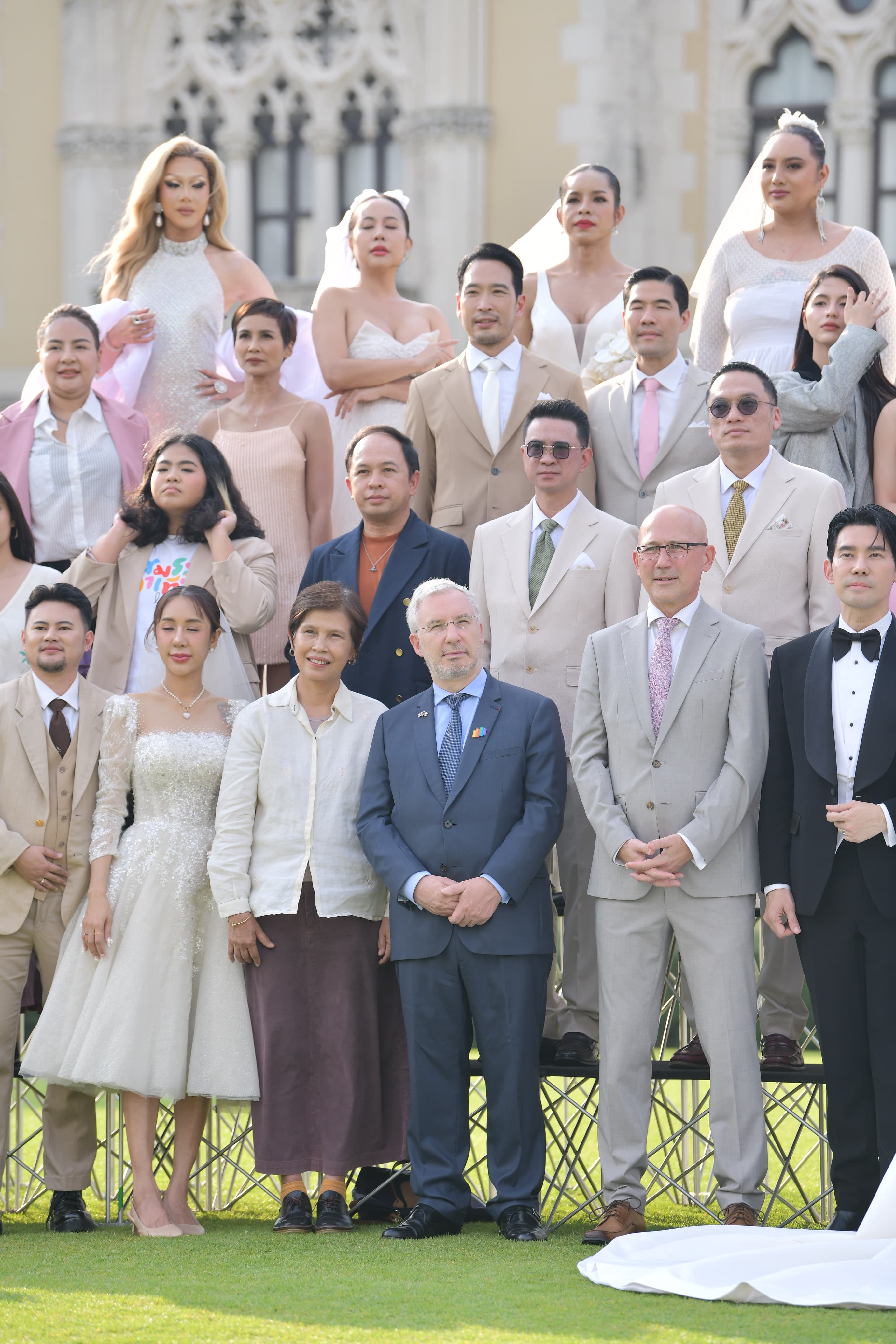 รูปภาพแกลเลอรี