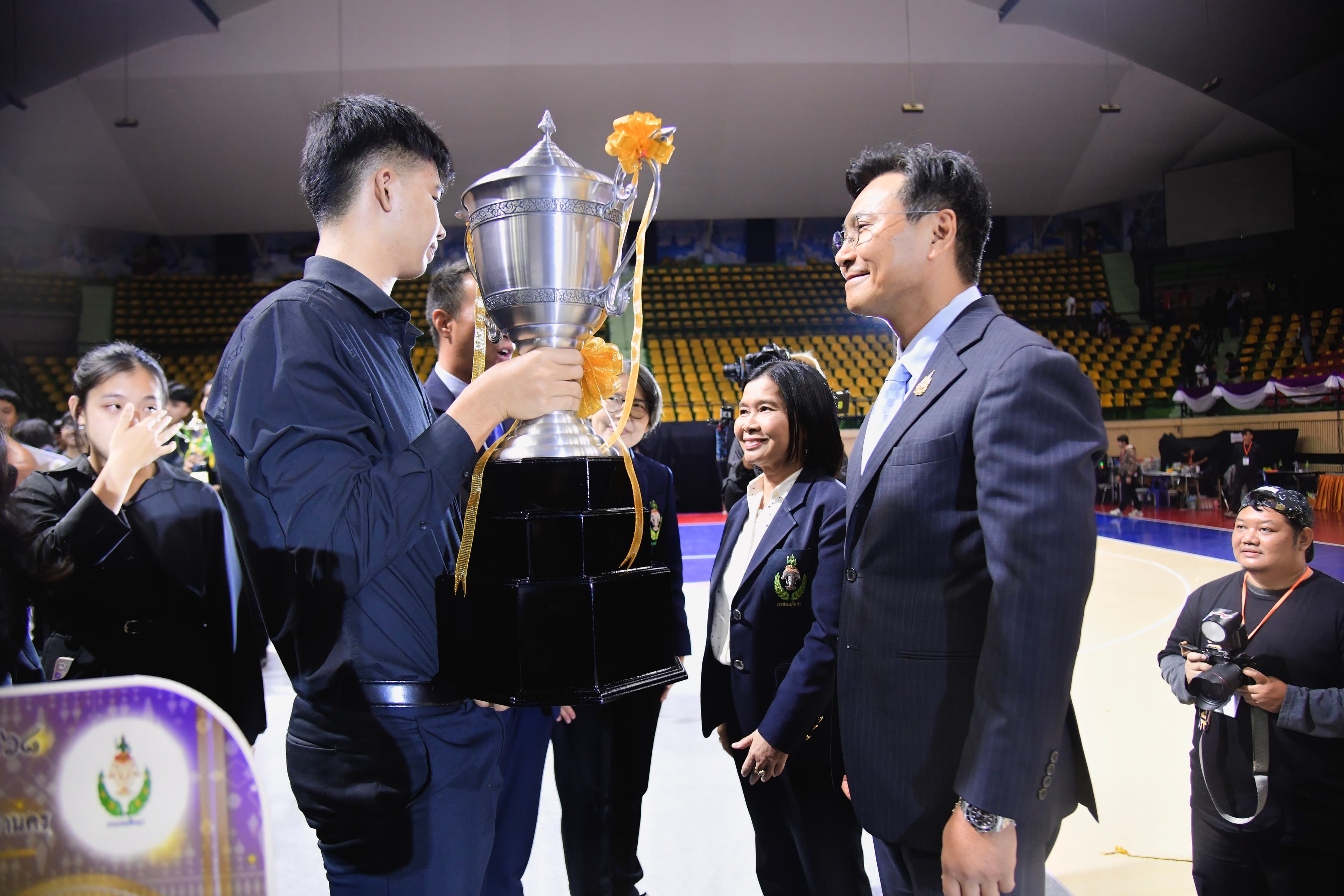 รูปภาพแกลเลอรี