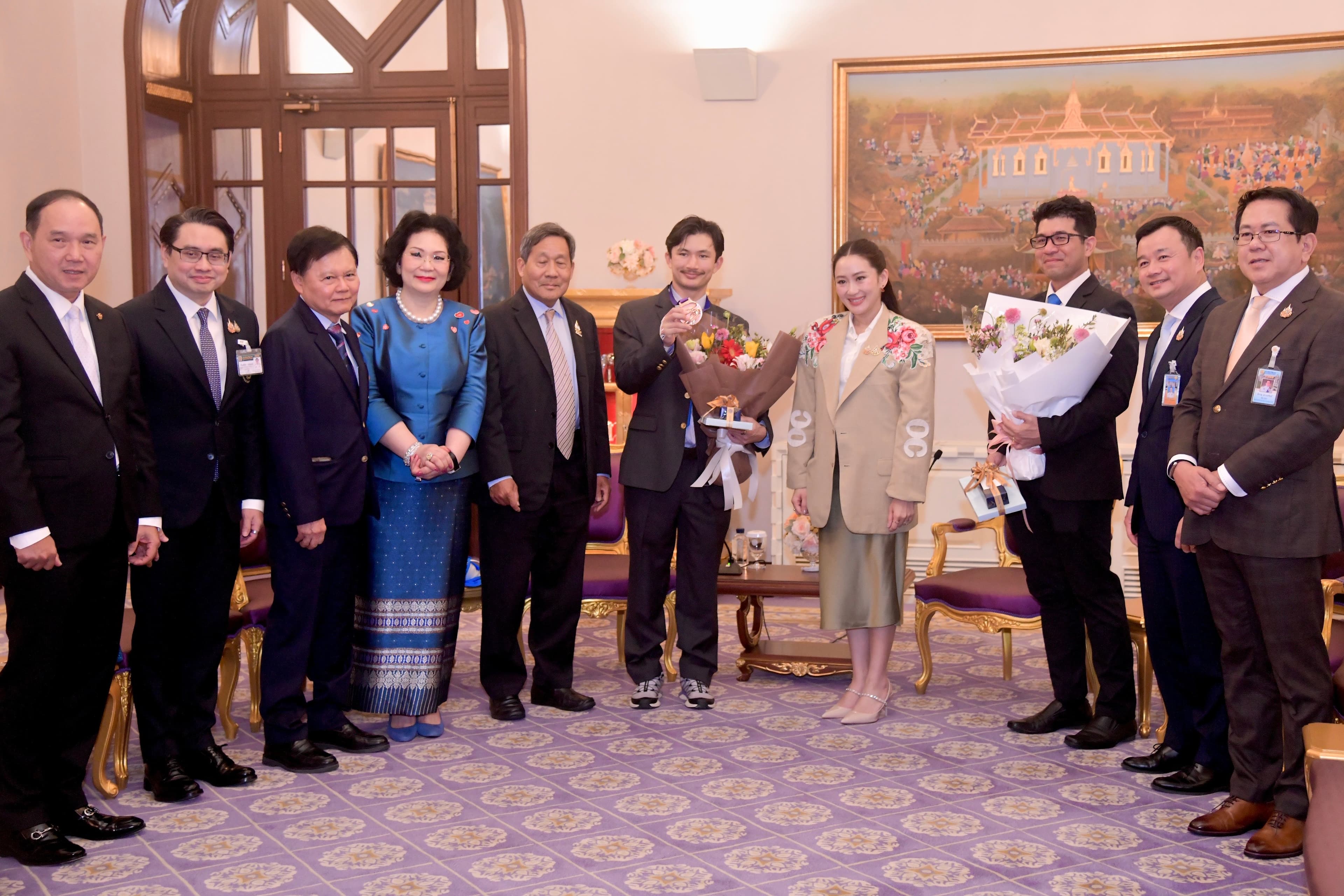 รูปภาพแกลเลอรี