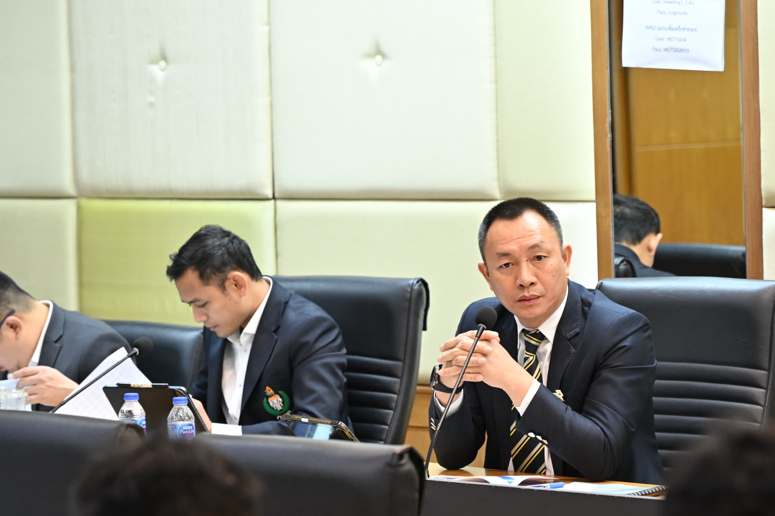 รูปภาพแกลเลอรี