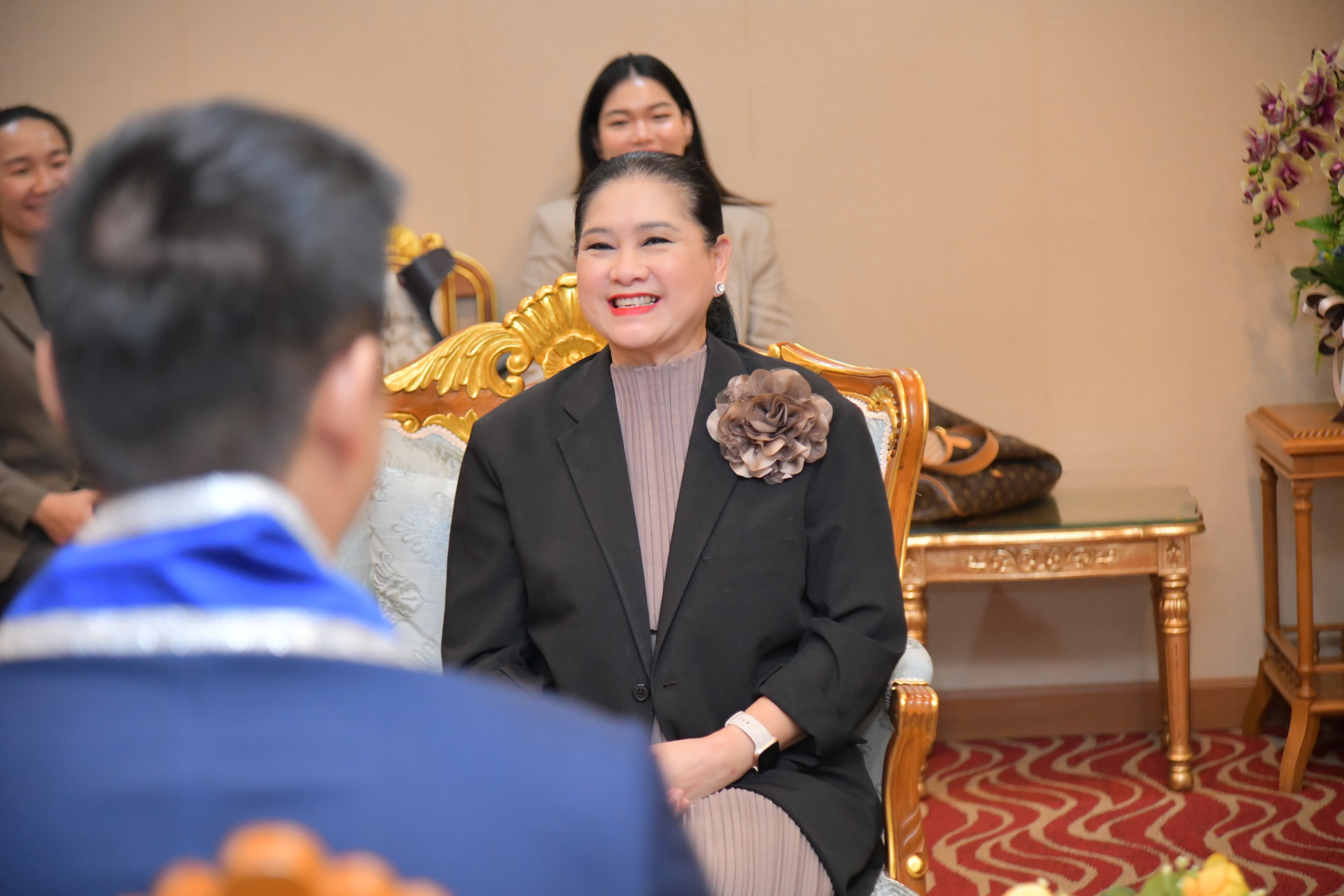 รูปภาพแกลเลอรี