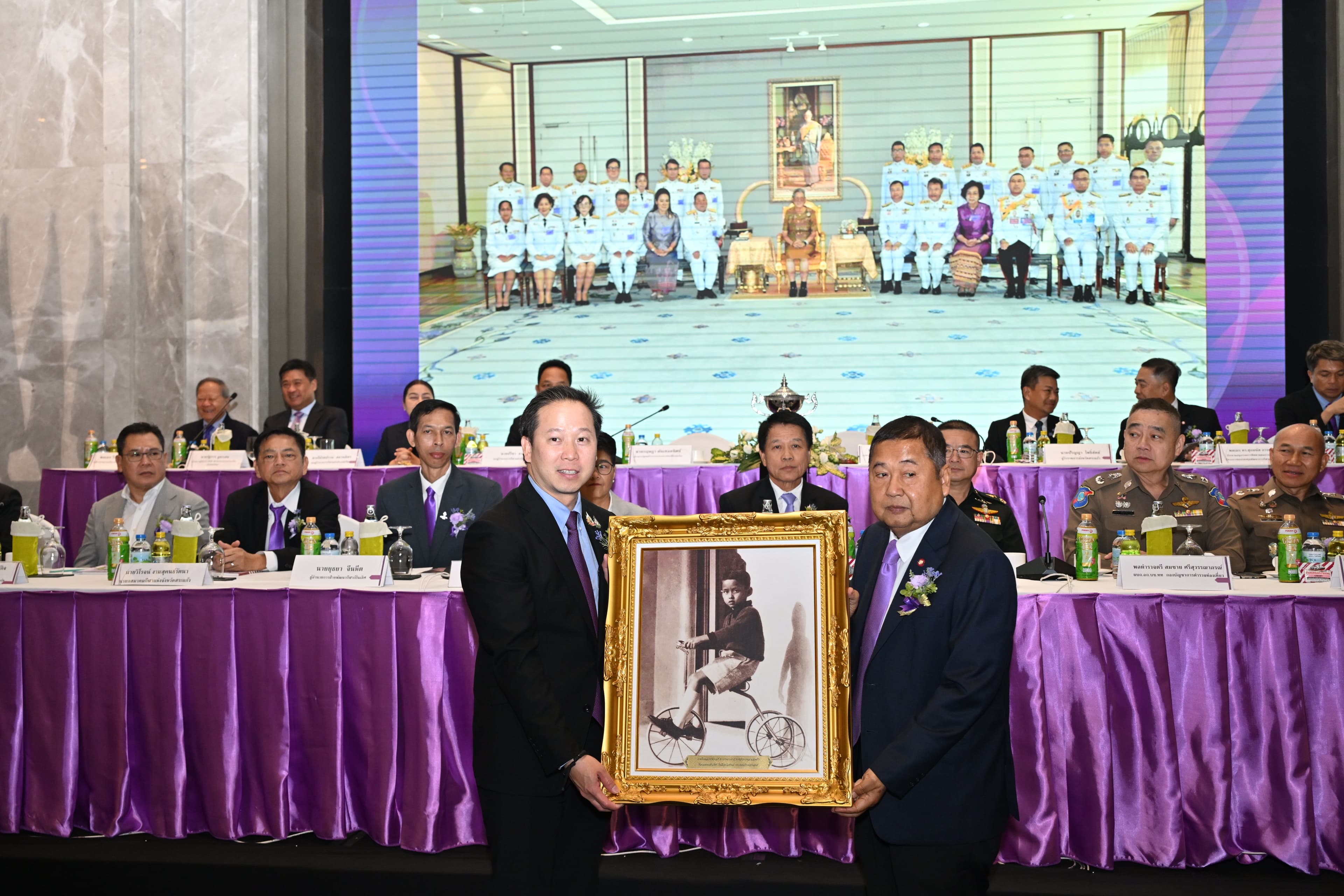 รูปภาพแกลเลอรี