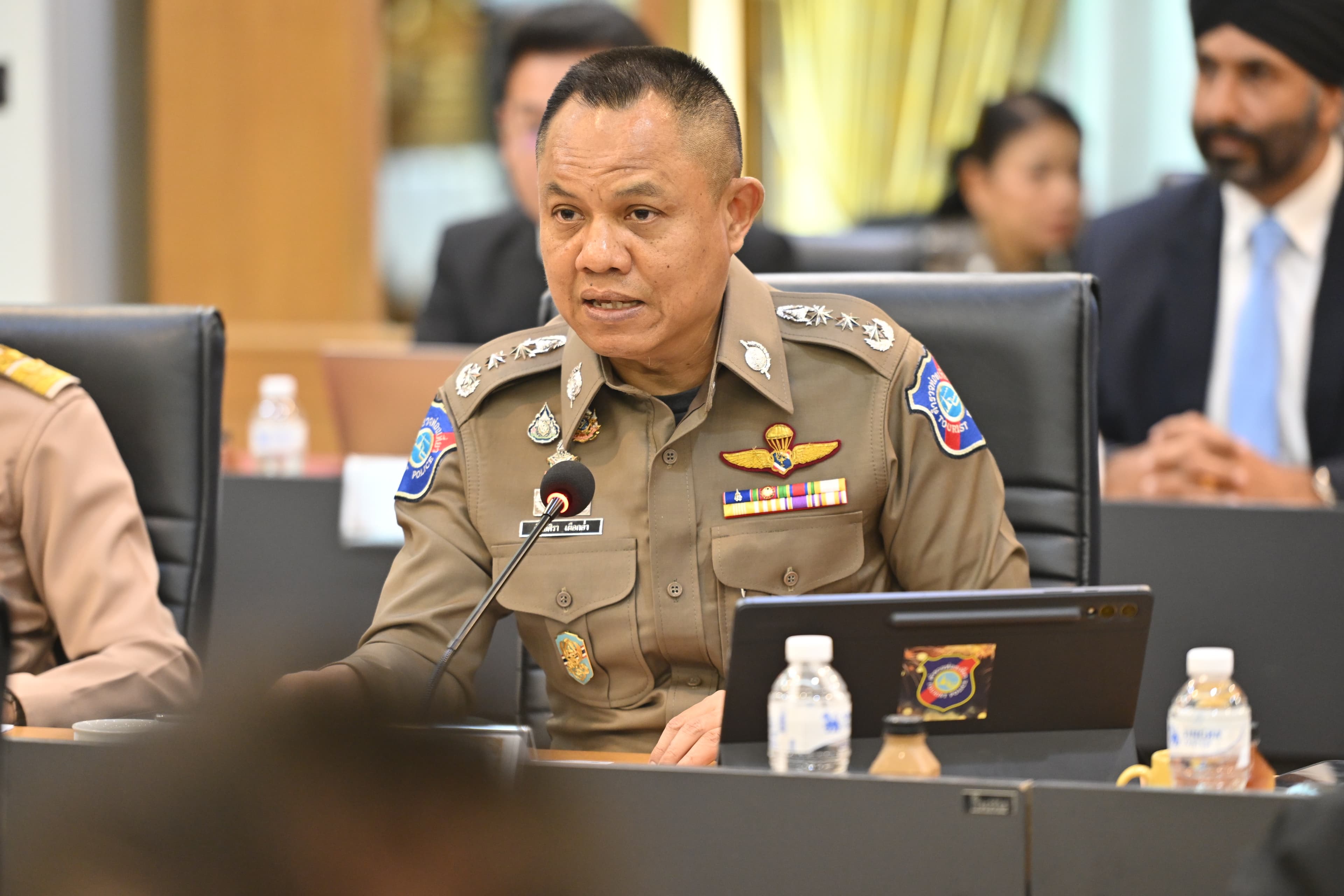 รูปภาพแกลเลอรี