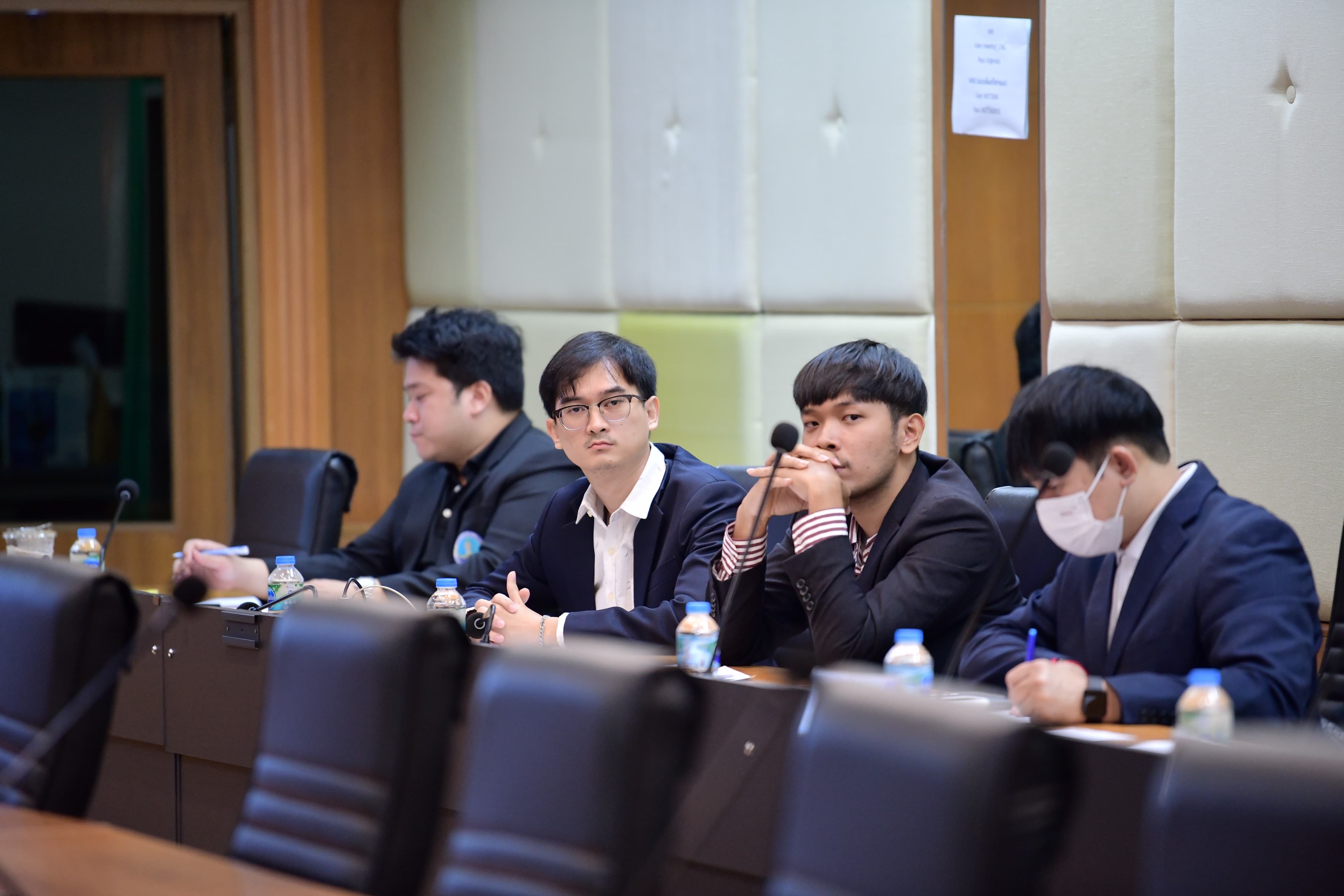 รูปภาพแกลเลอรี