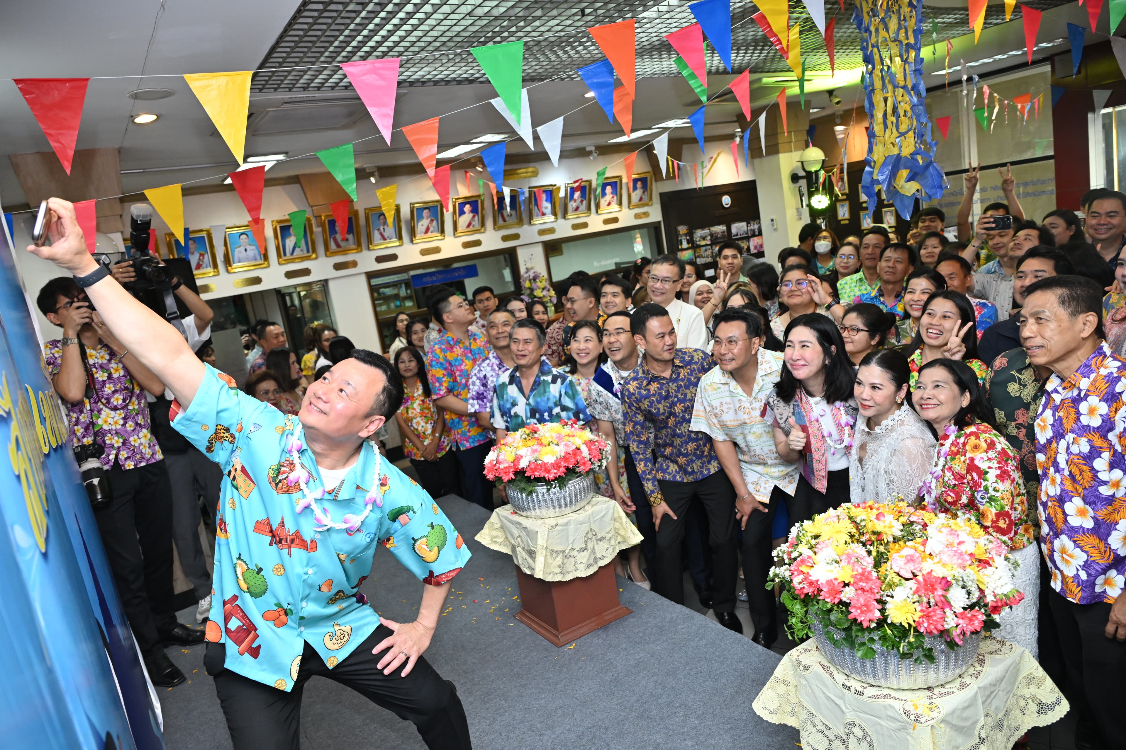 รูปภาพแกลเลอรี