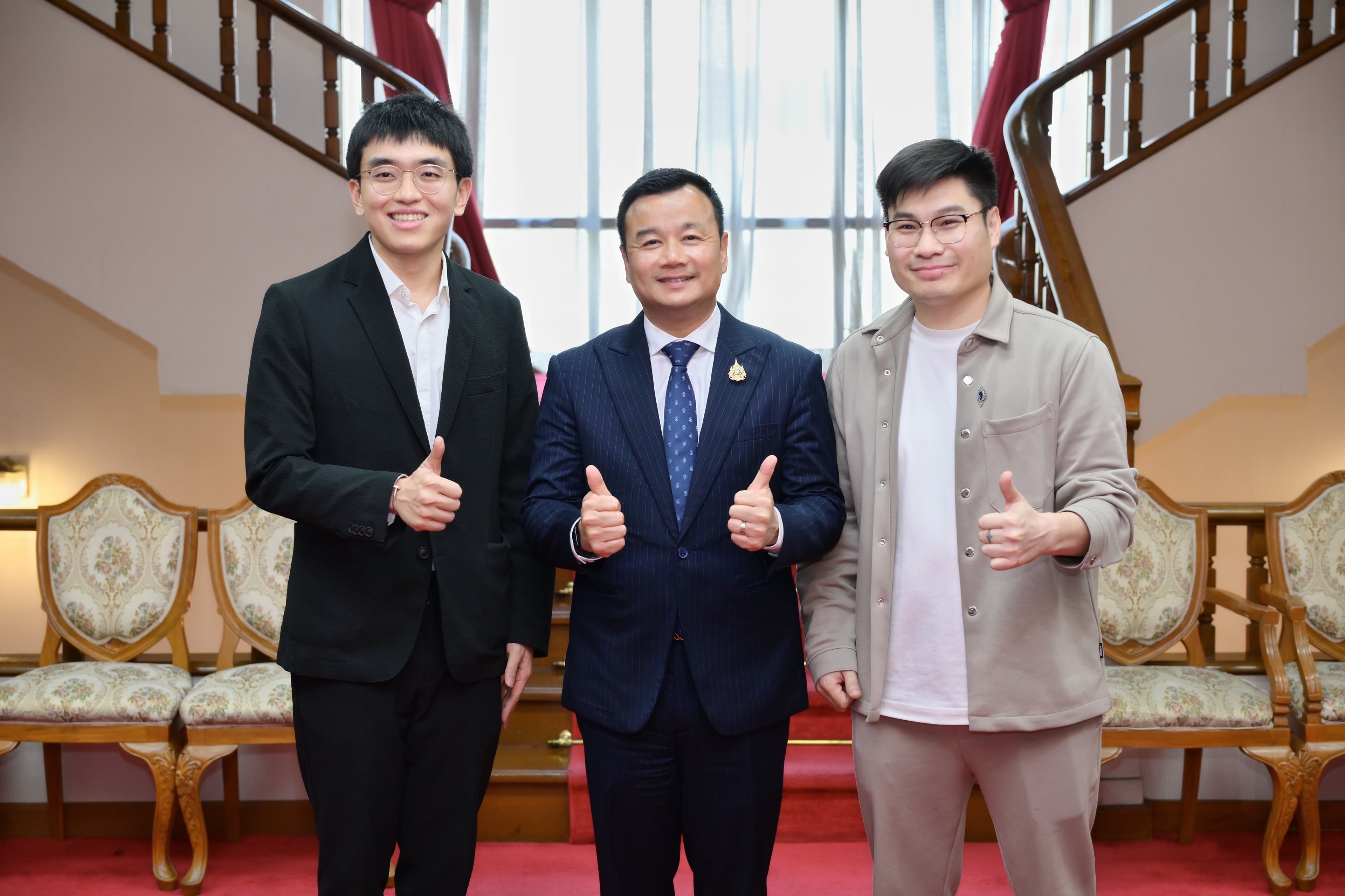 รูปภาพแกลเลอรี