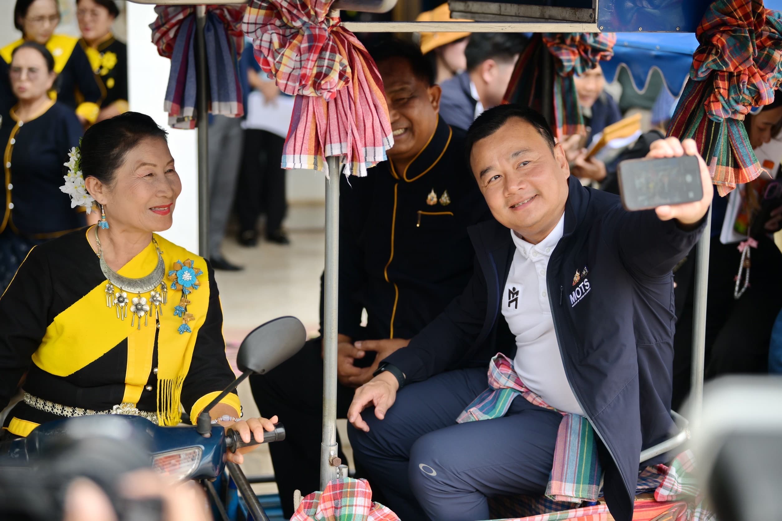 รัฐมนตรีว่าการกระทรวงการท่องเที่ยวและกีฬา เยือนนครพนม มุ่งส่งเสริมการท่องเที่ยวและพัฒนาชุมชนอย่างยั่งยืน 
