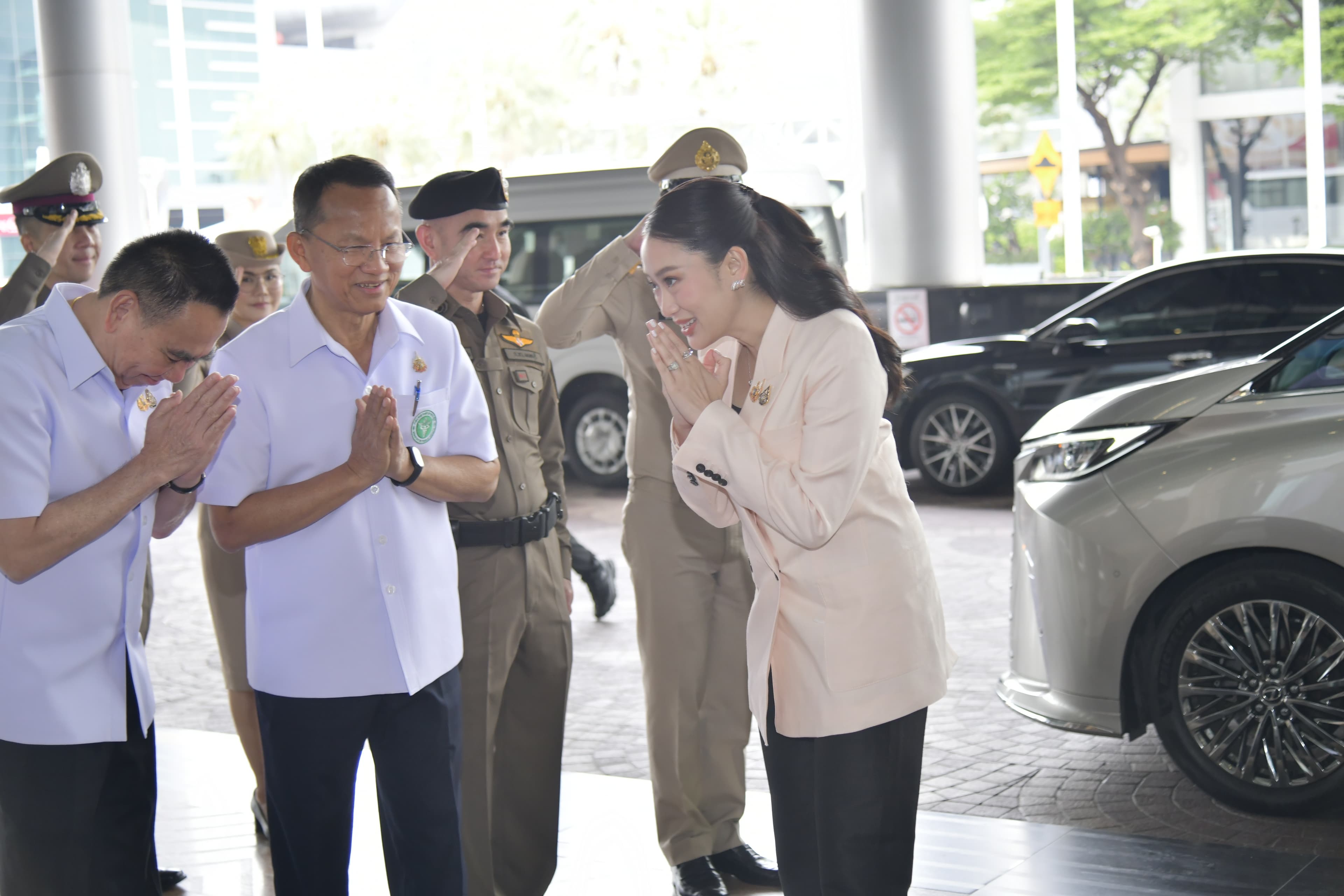 รูปภาพแกลเลอรี