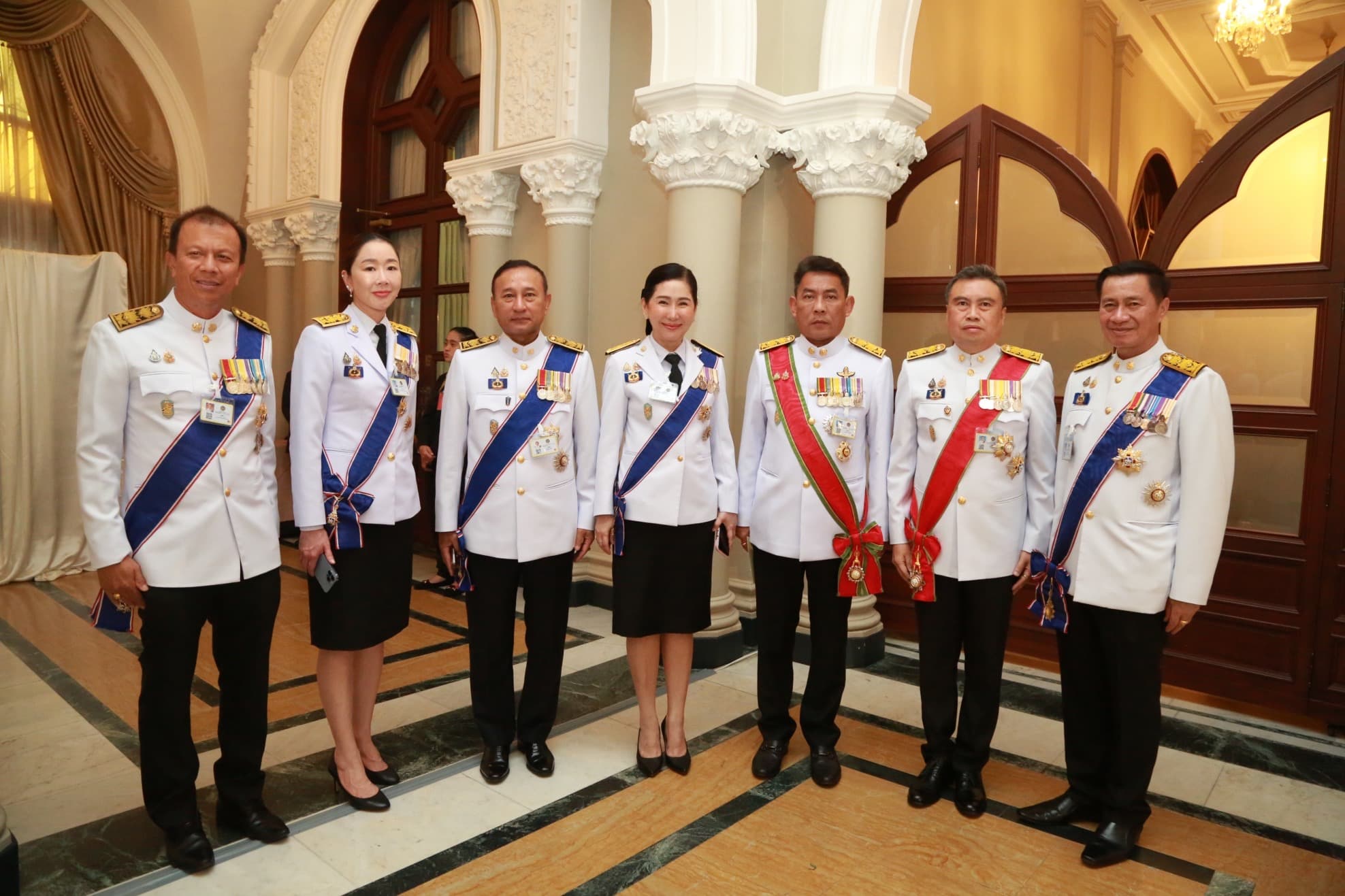 รูปภาพแกลเลอรี