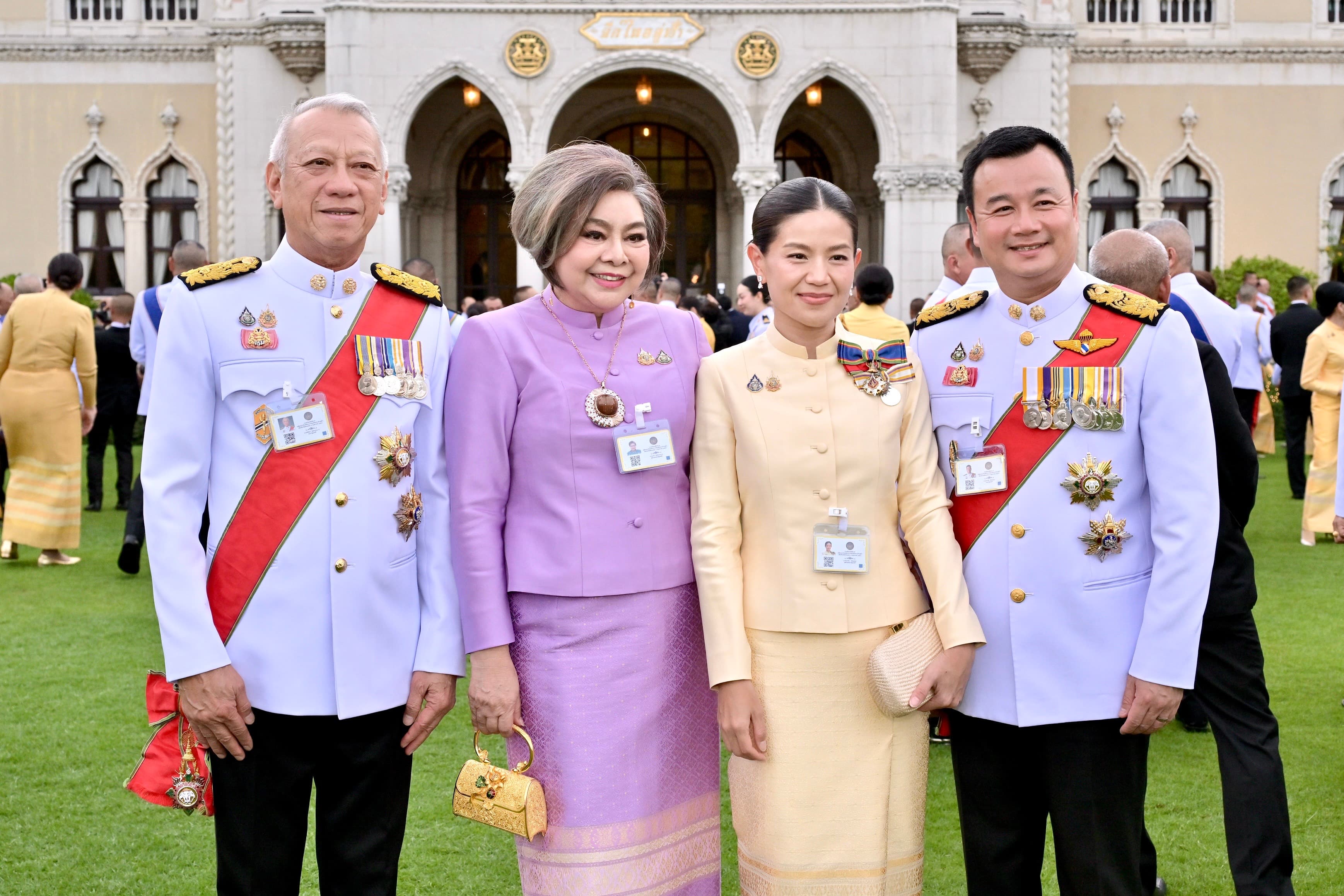รูปภาพแกลเลอรี