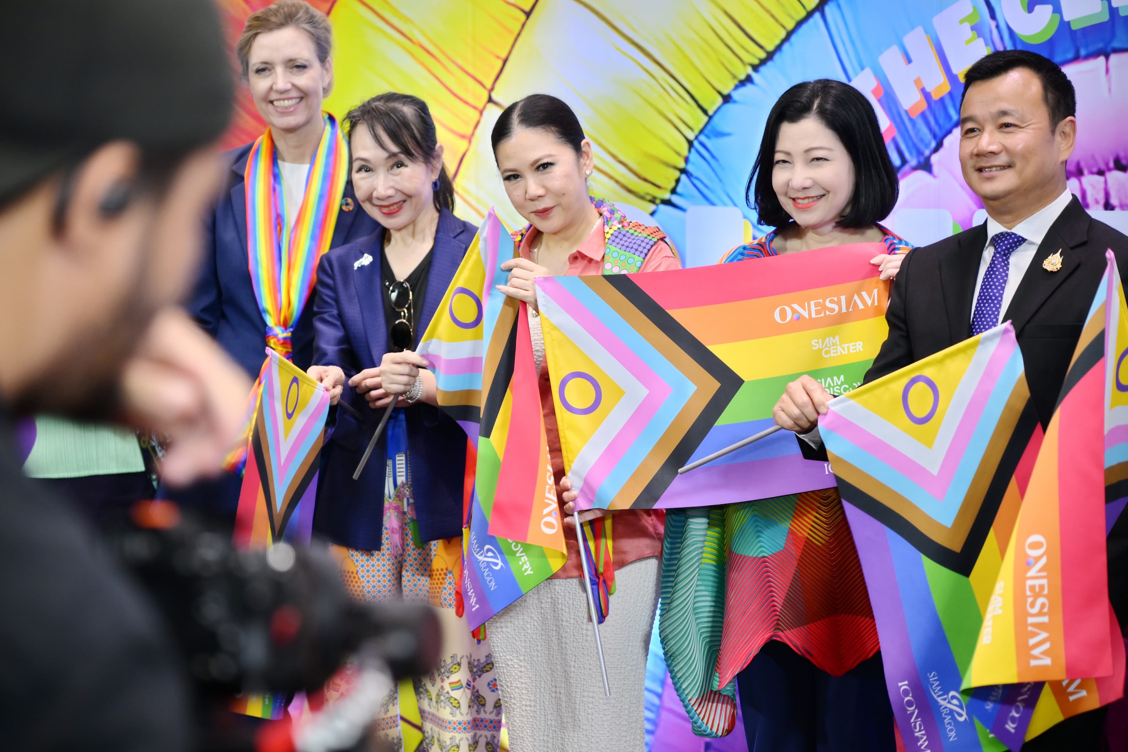 รูปภาพแกลเลอรี