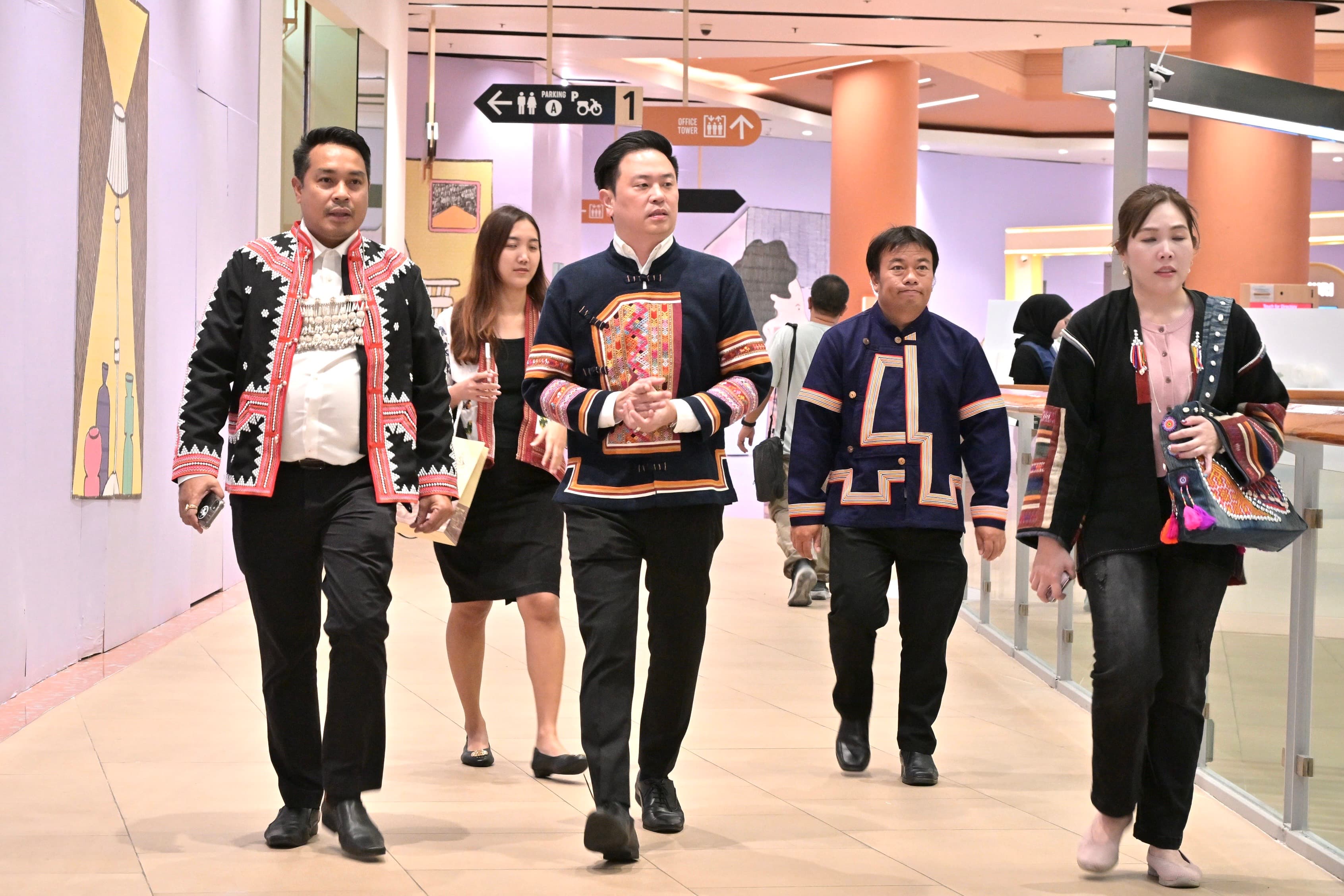 รูปภาพแกลเลอรี