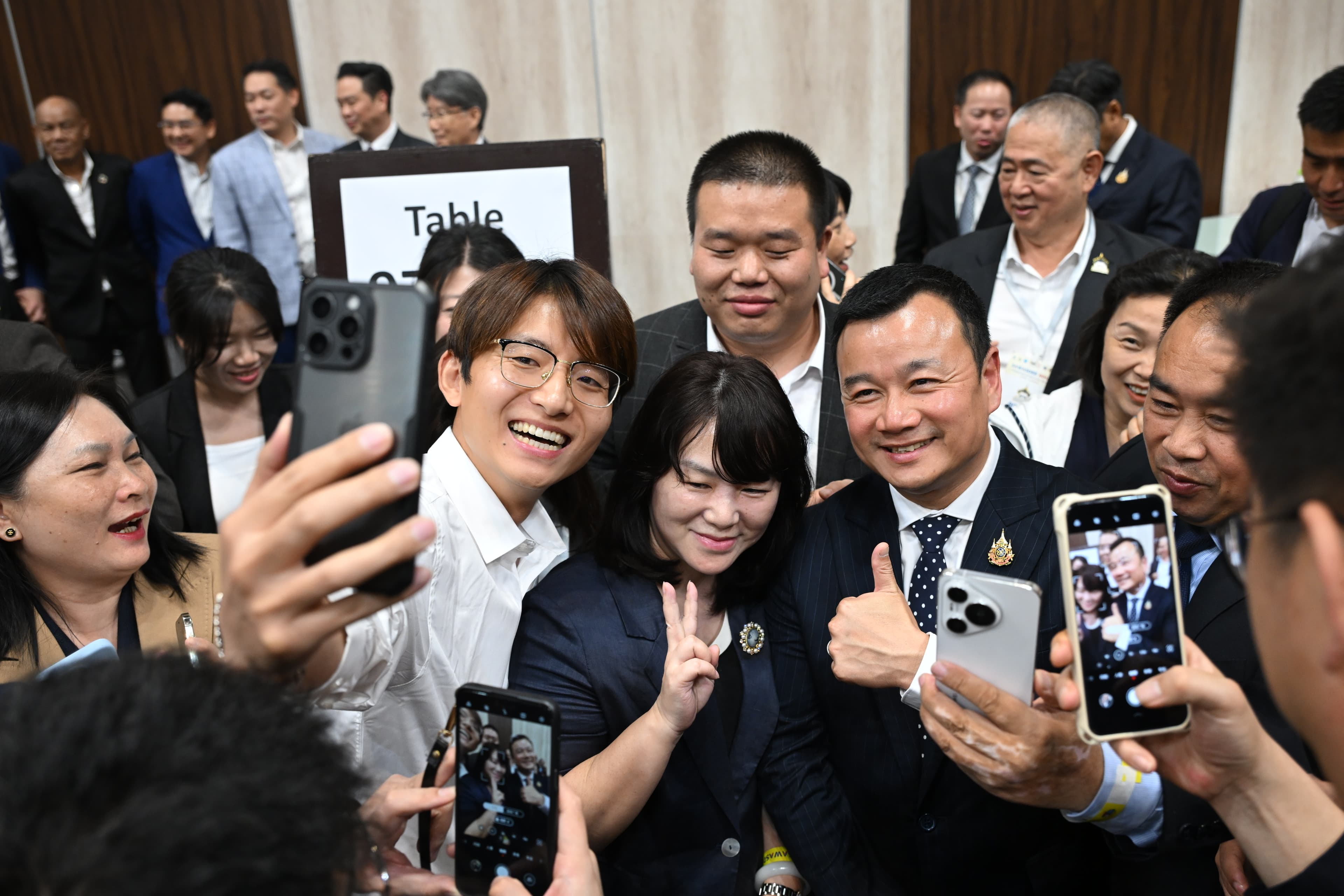 รูปภาพแกลเลอรี