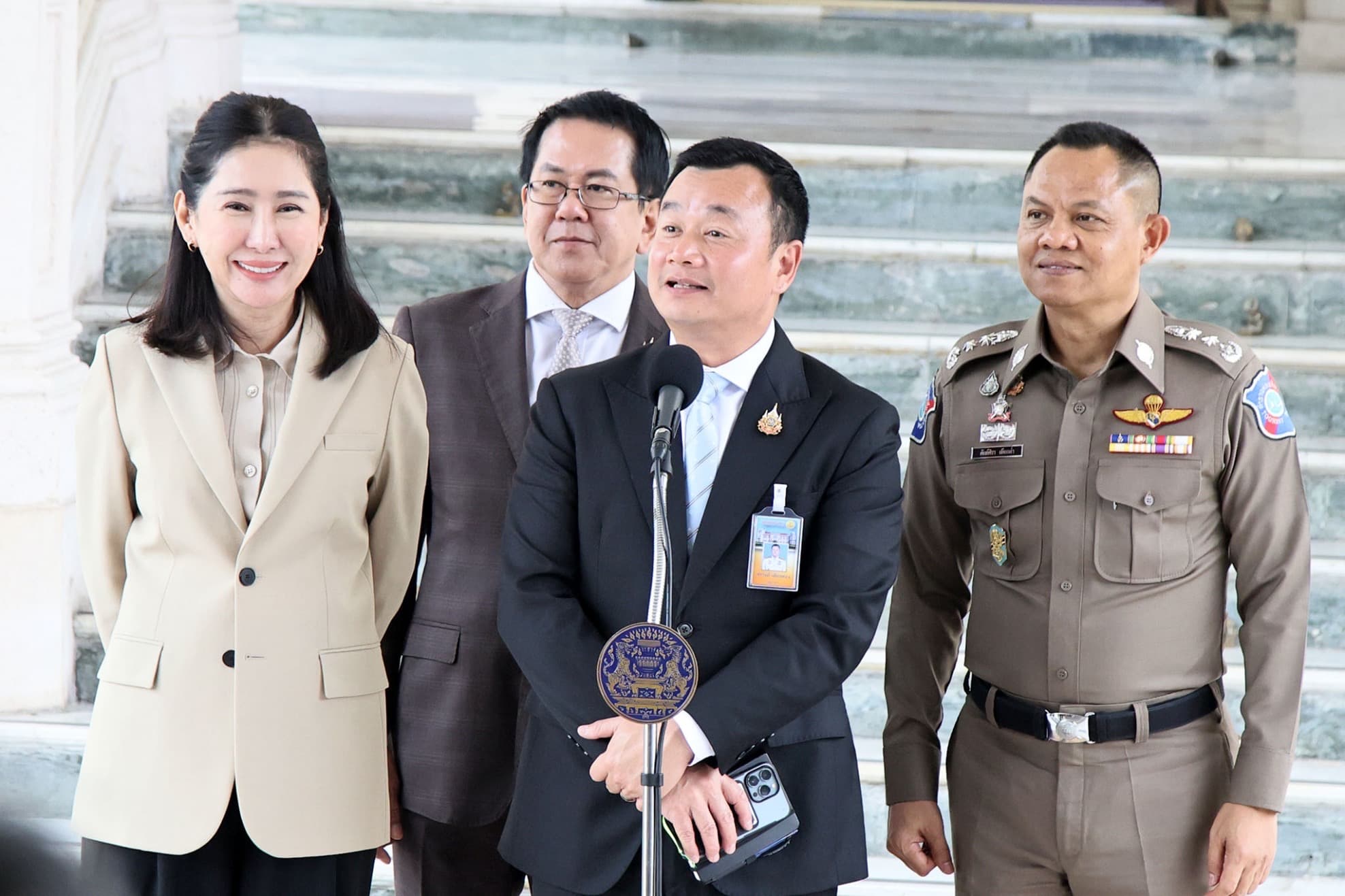 รูปภาพแกลเลอรี