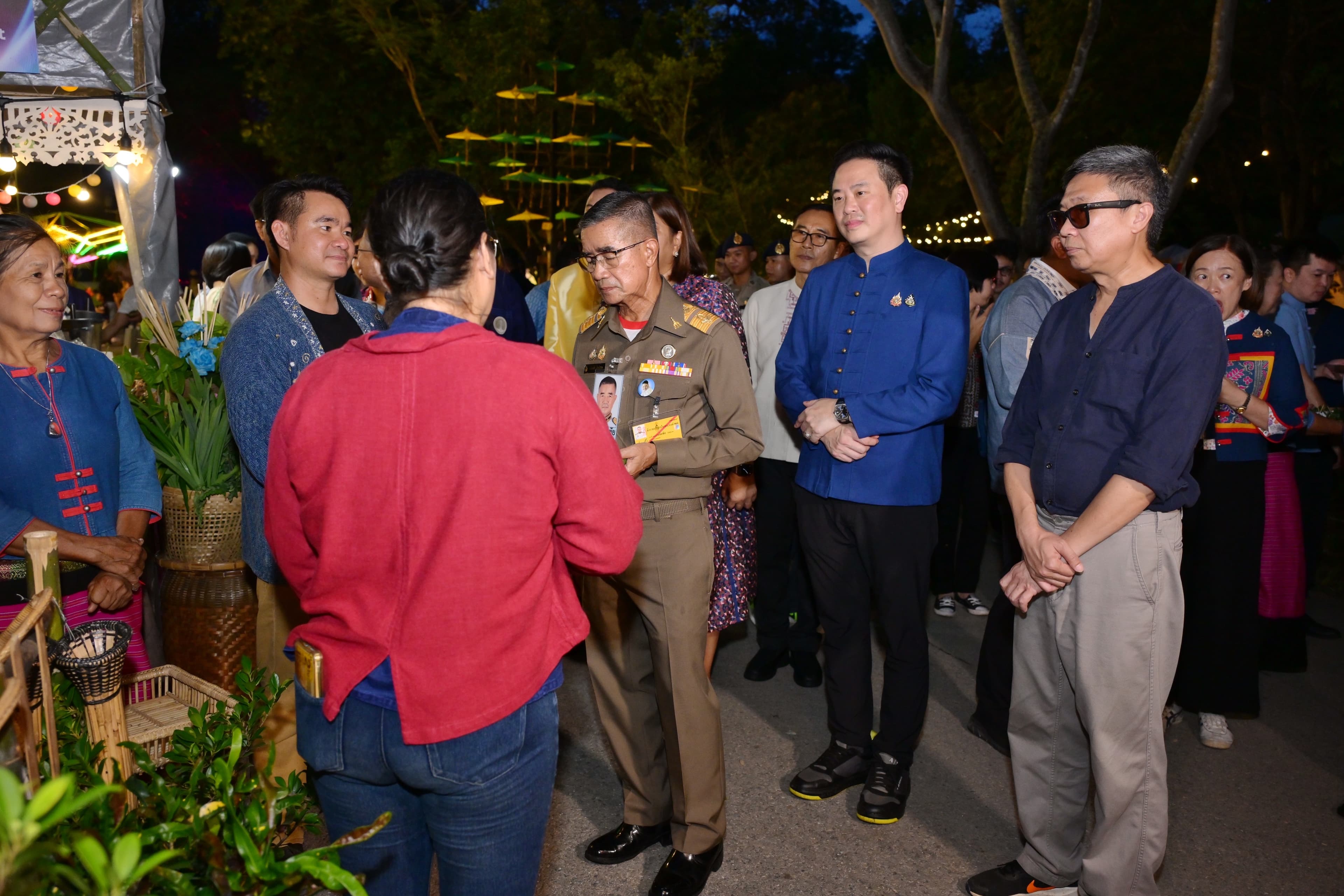รูปภาพแกลเลอรี