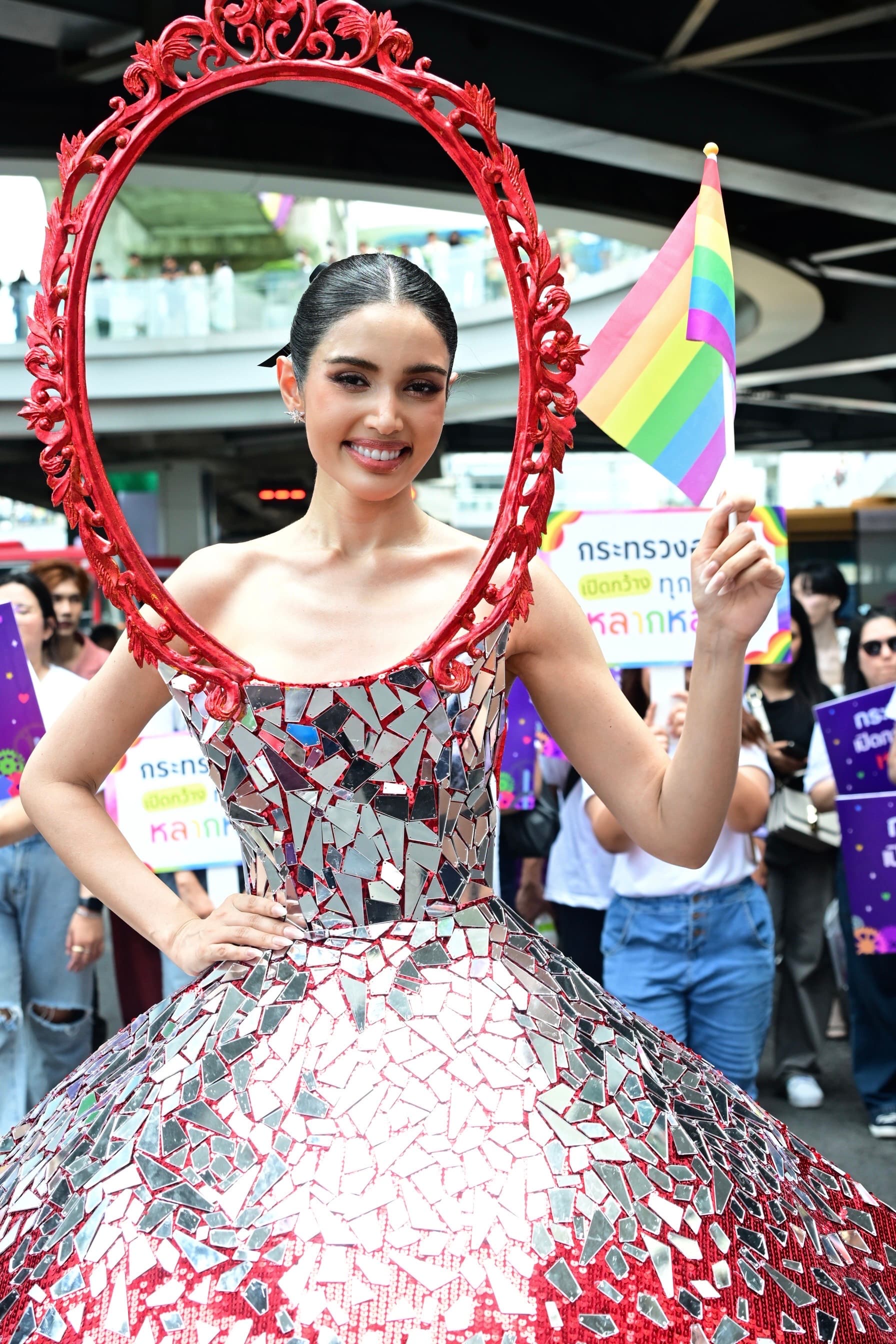 รูปภาพแกลเลอรี