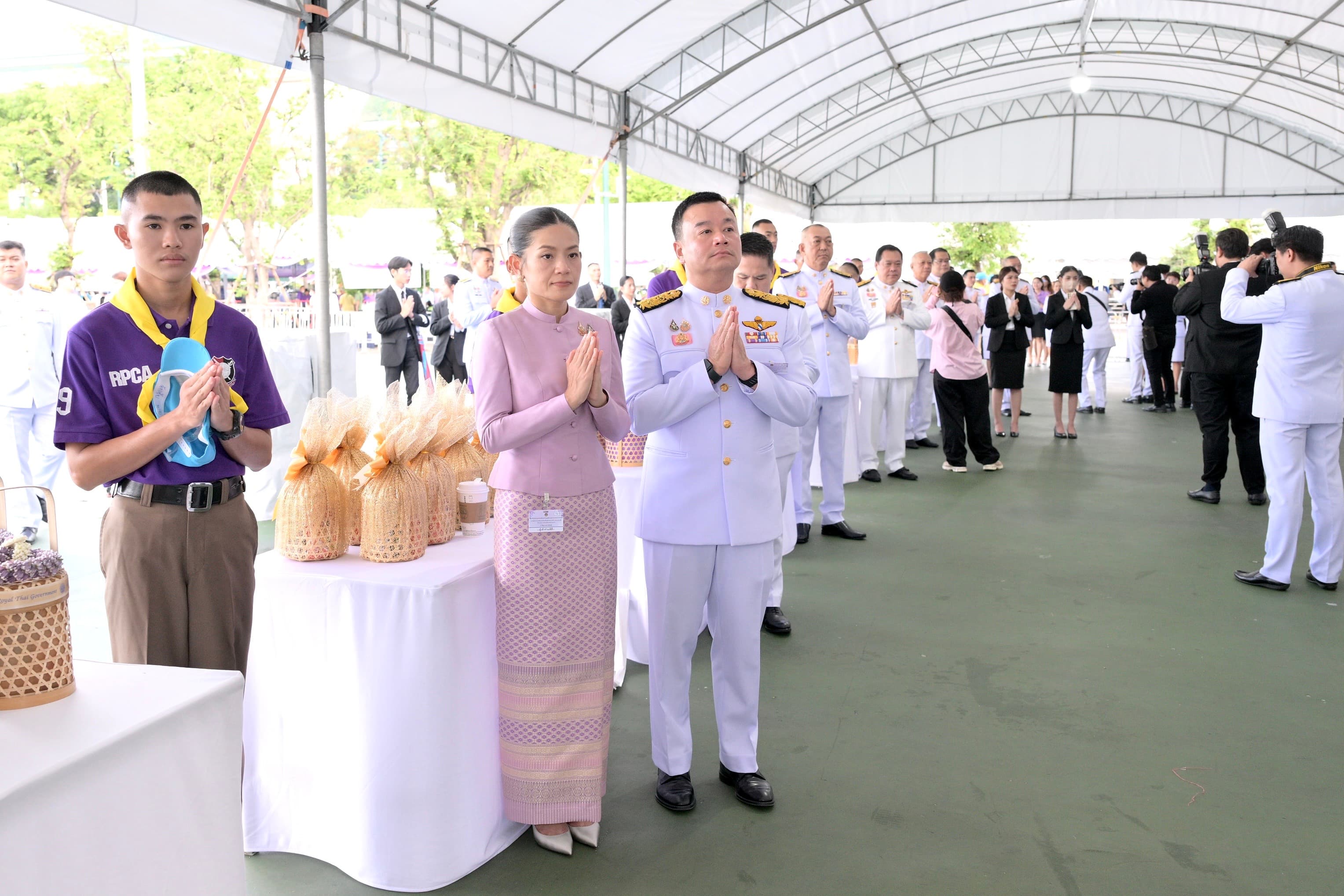 รูปภาพแกลเลอรี