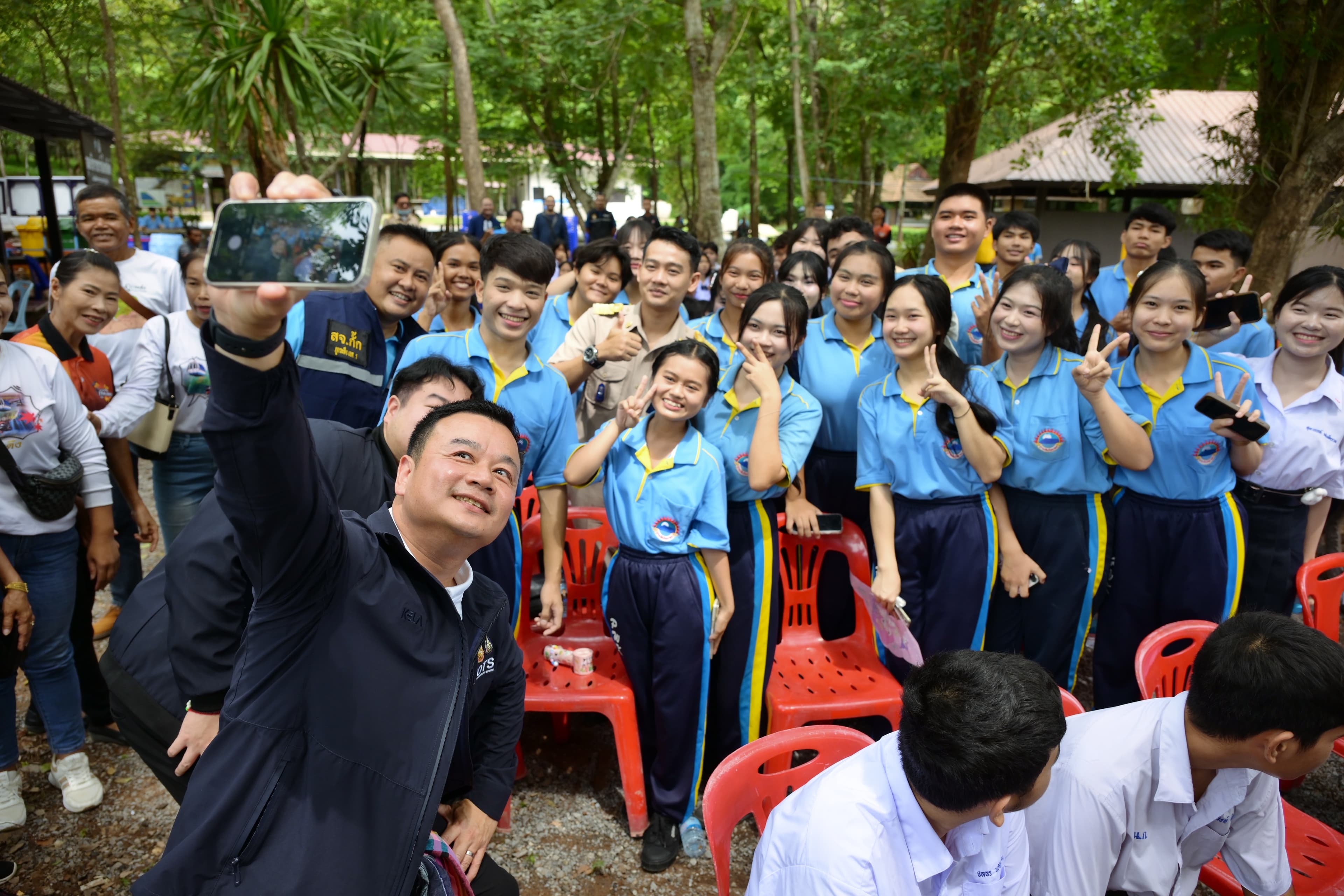 รูปภาพแกลเลอรี