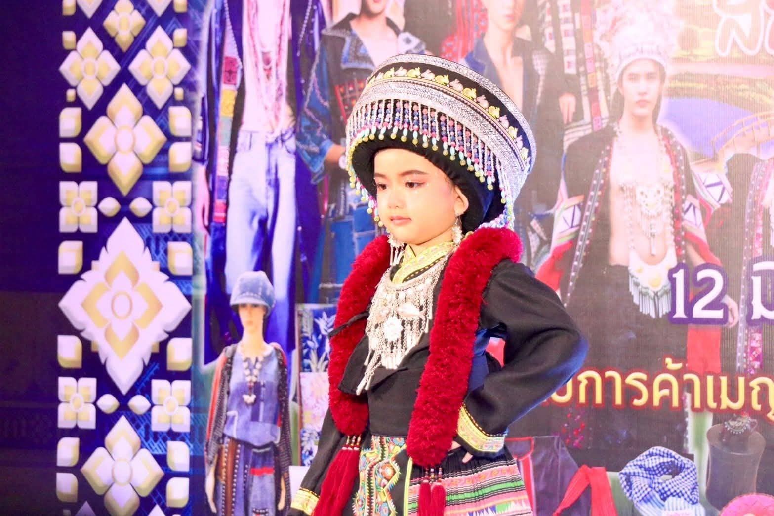 รูปภาพแกลเลอรี
