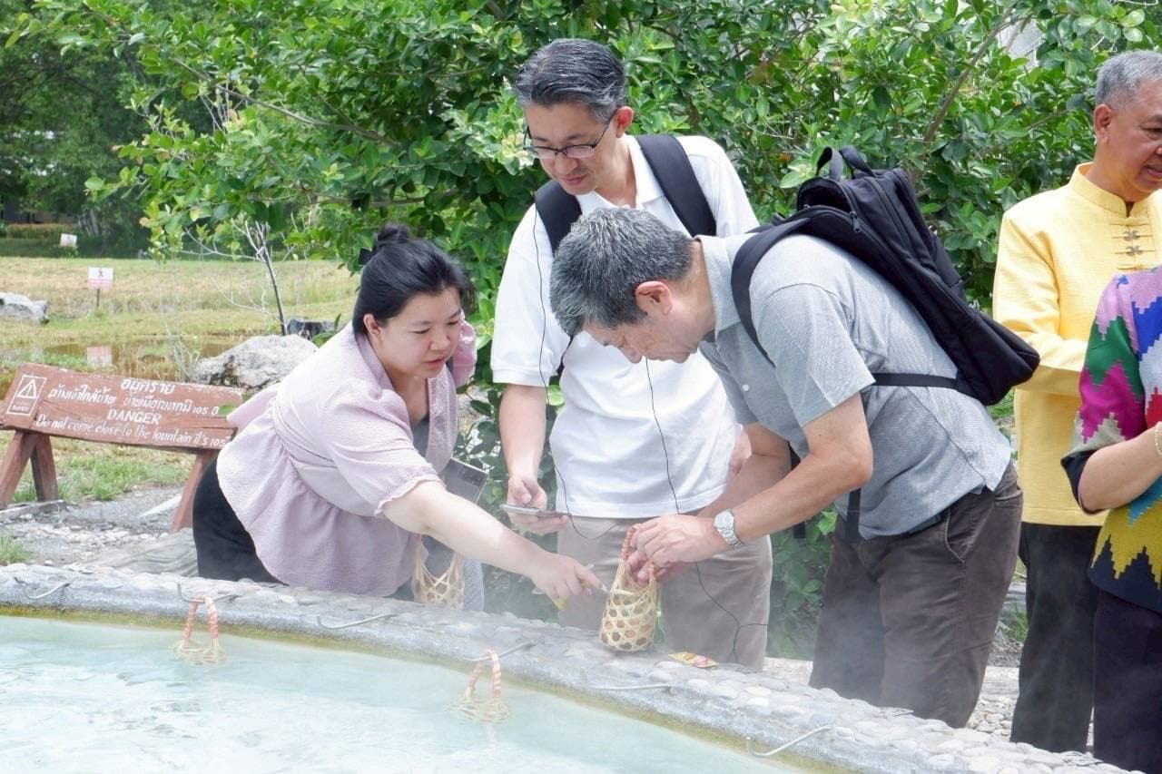 รูปภาพแกลเลอรี