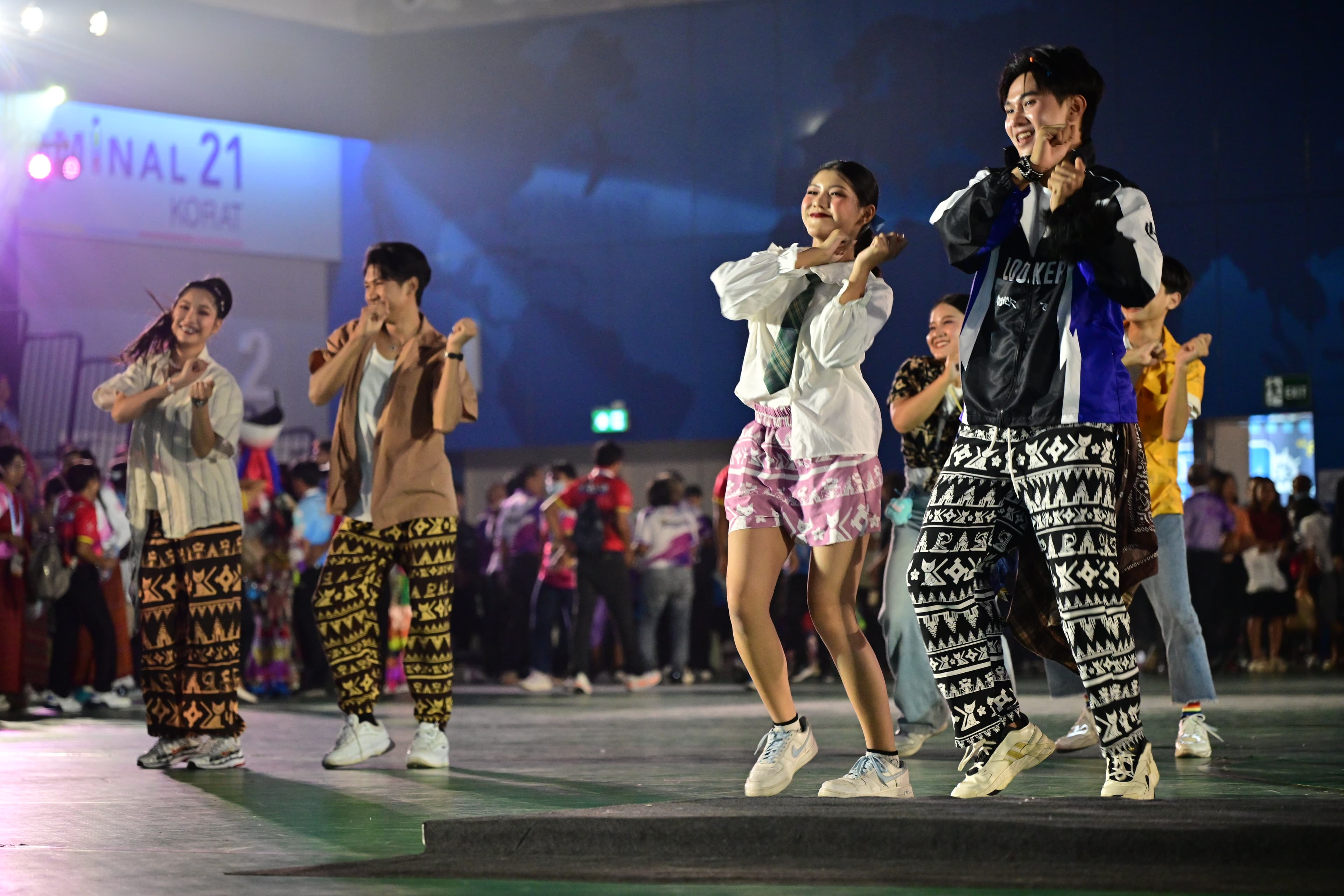 รูปภาพแกลเลอรี