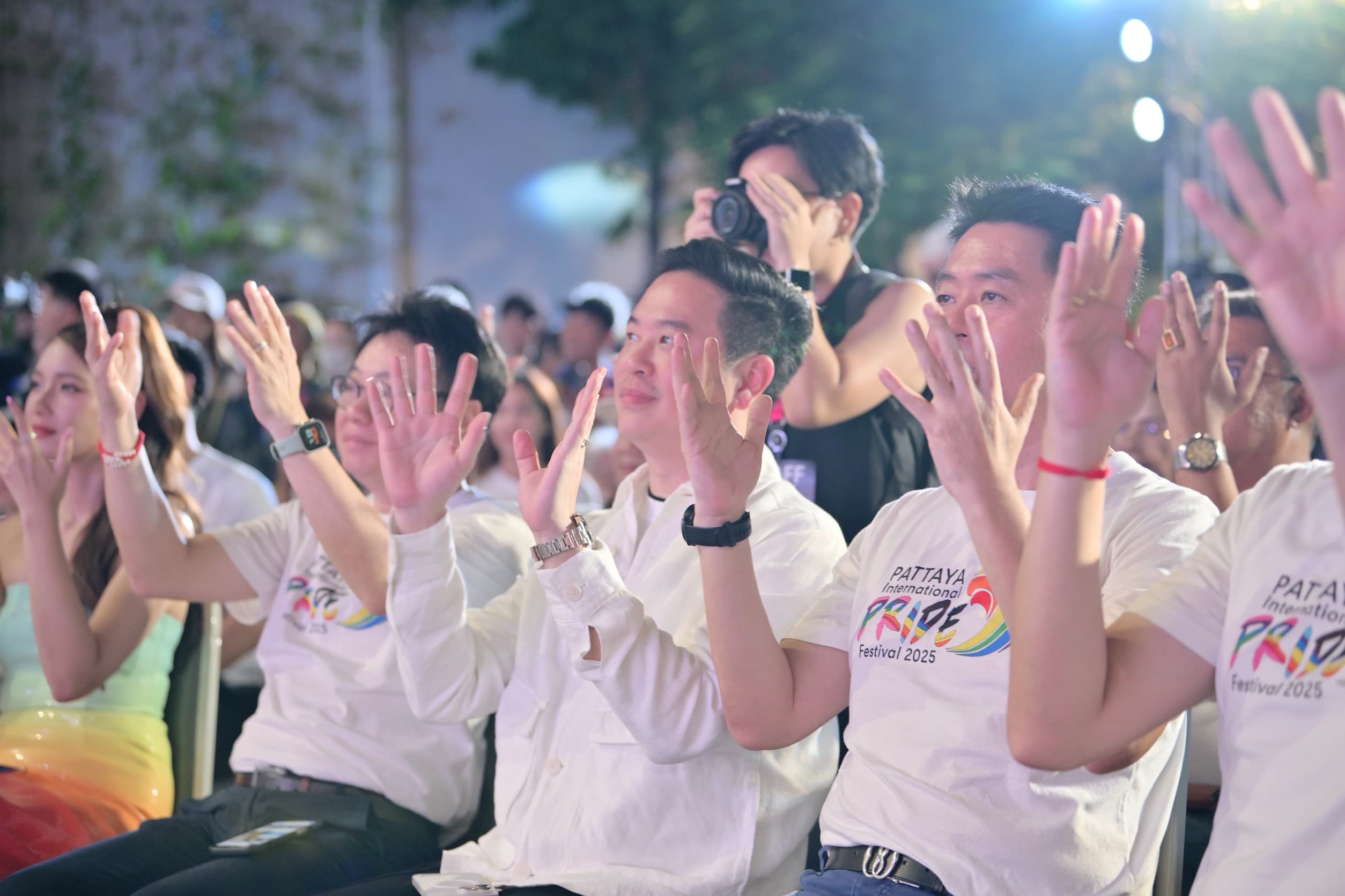 รูปภาพแกลเลอรี